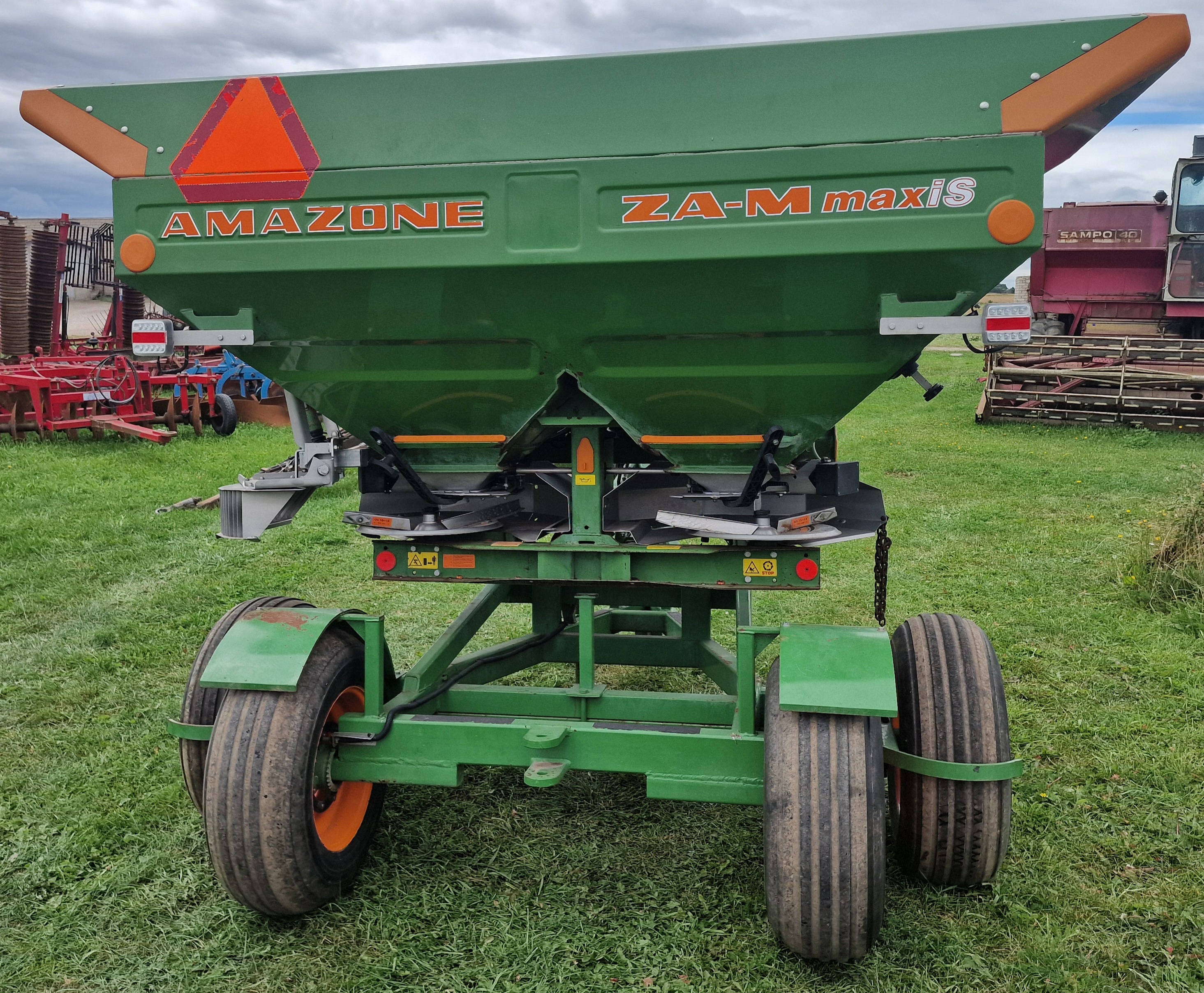 Trąšų barstytuvas Amazone ZA-M Maxi S 2500