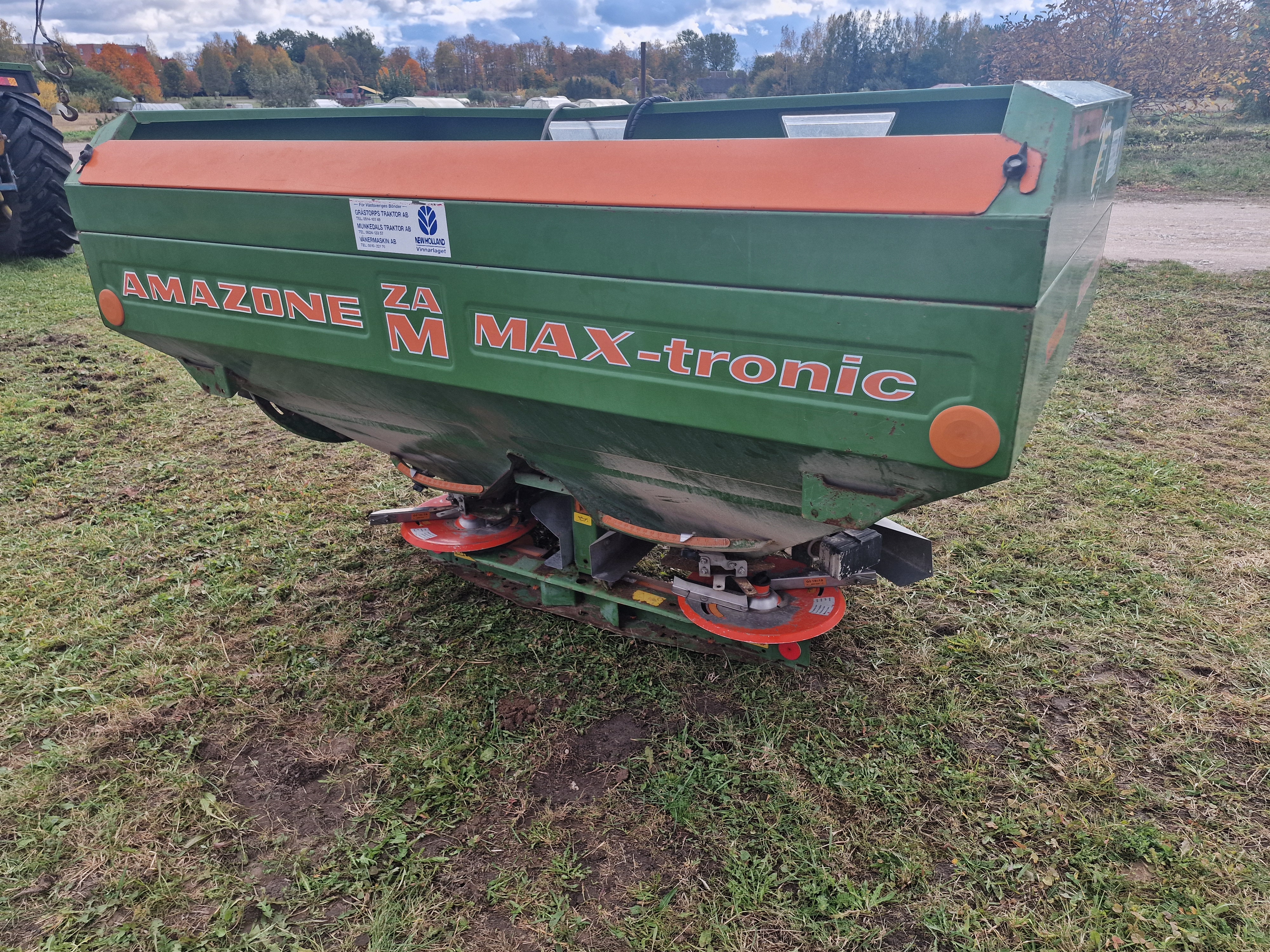 Trąšų barstytuvas Amazone ZA-M MAX- tronic