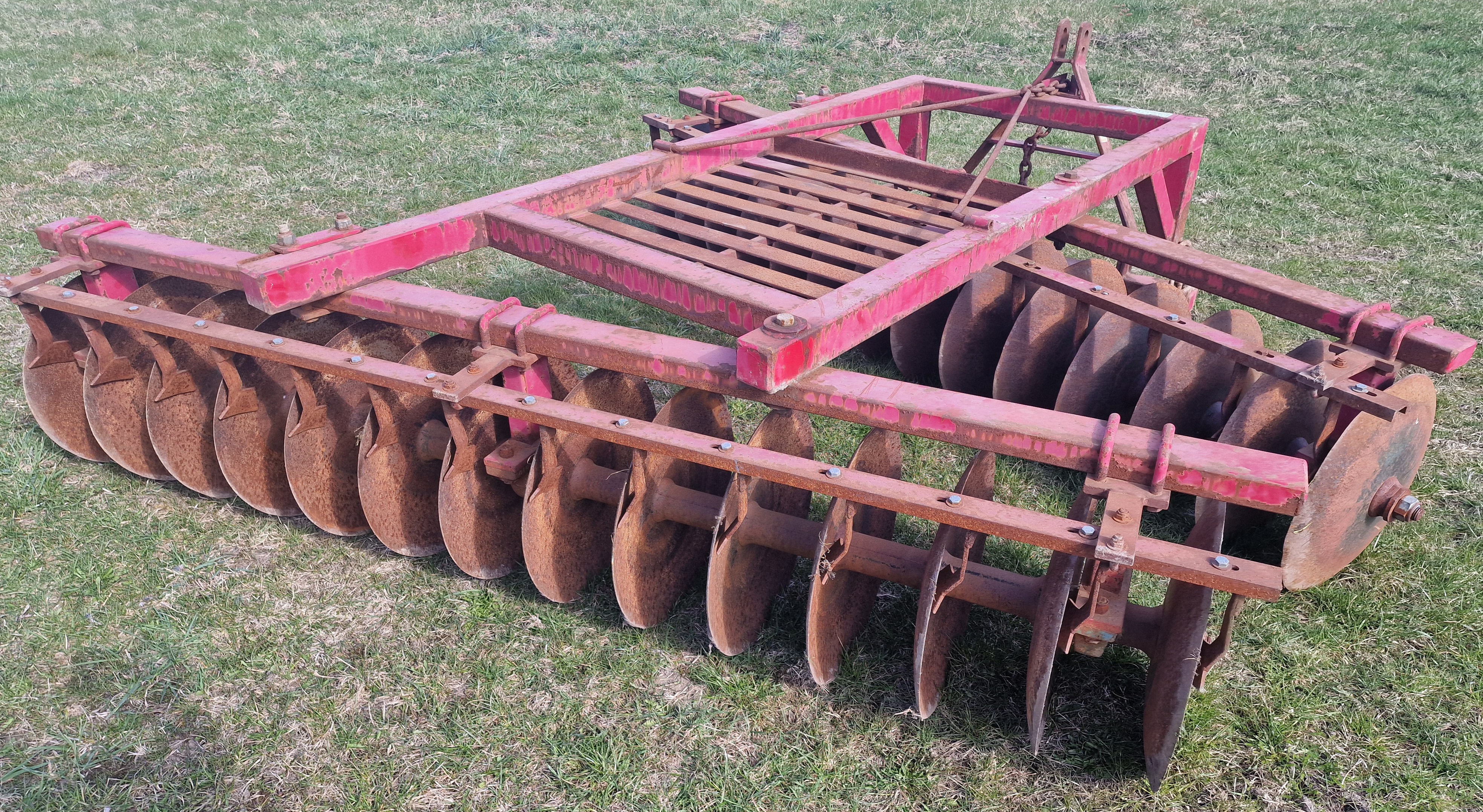 Lėkštinis skutikas Vamo