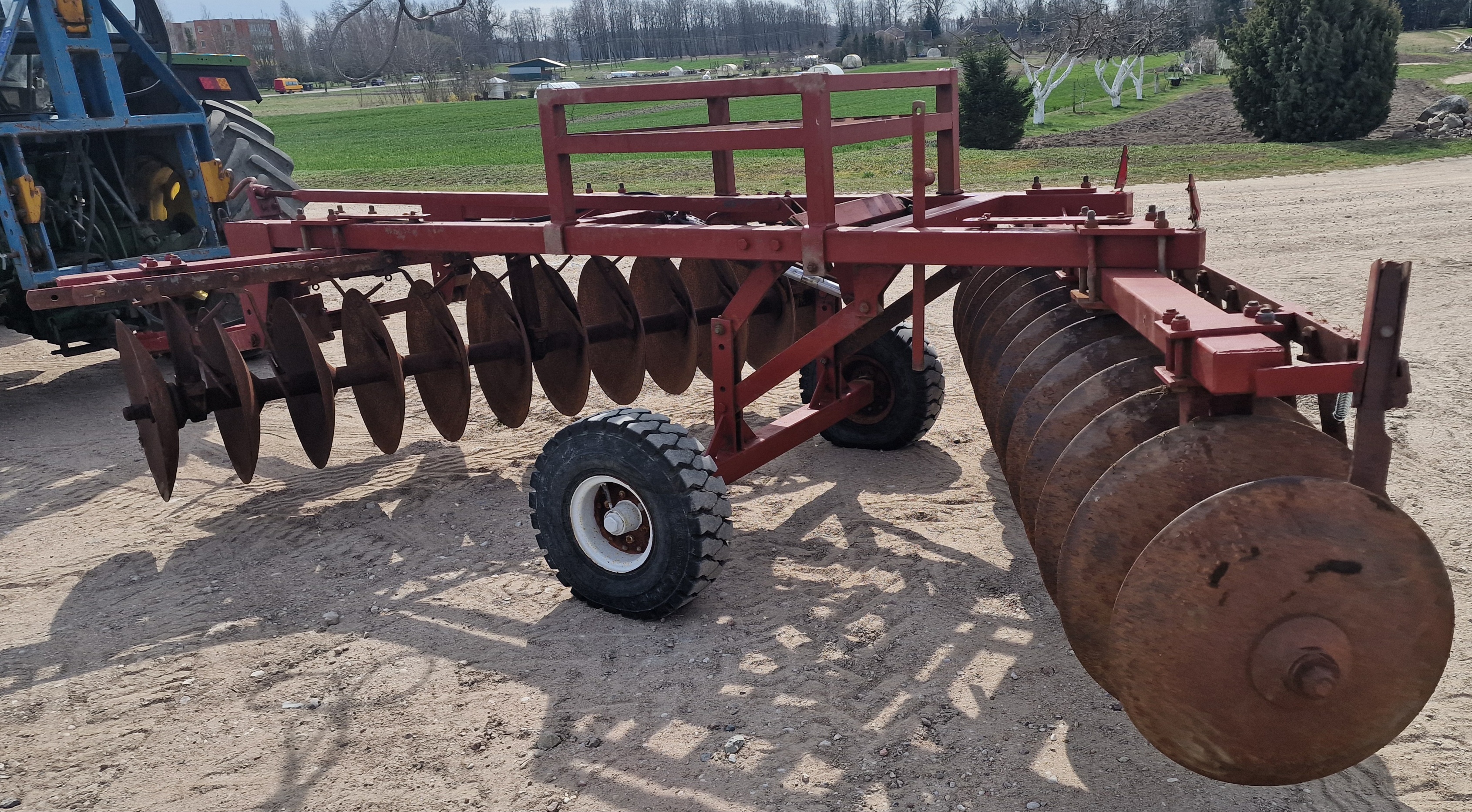 Lėkštinis skutikas Vamo