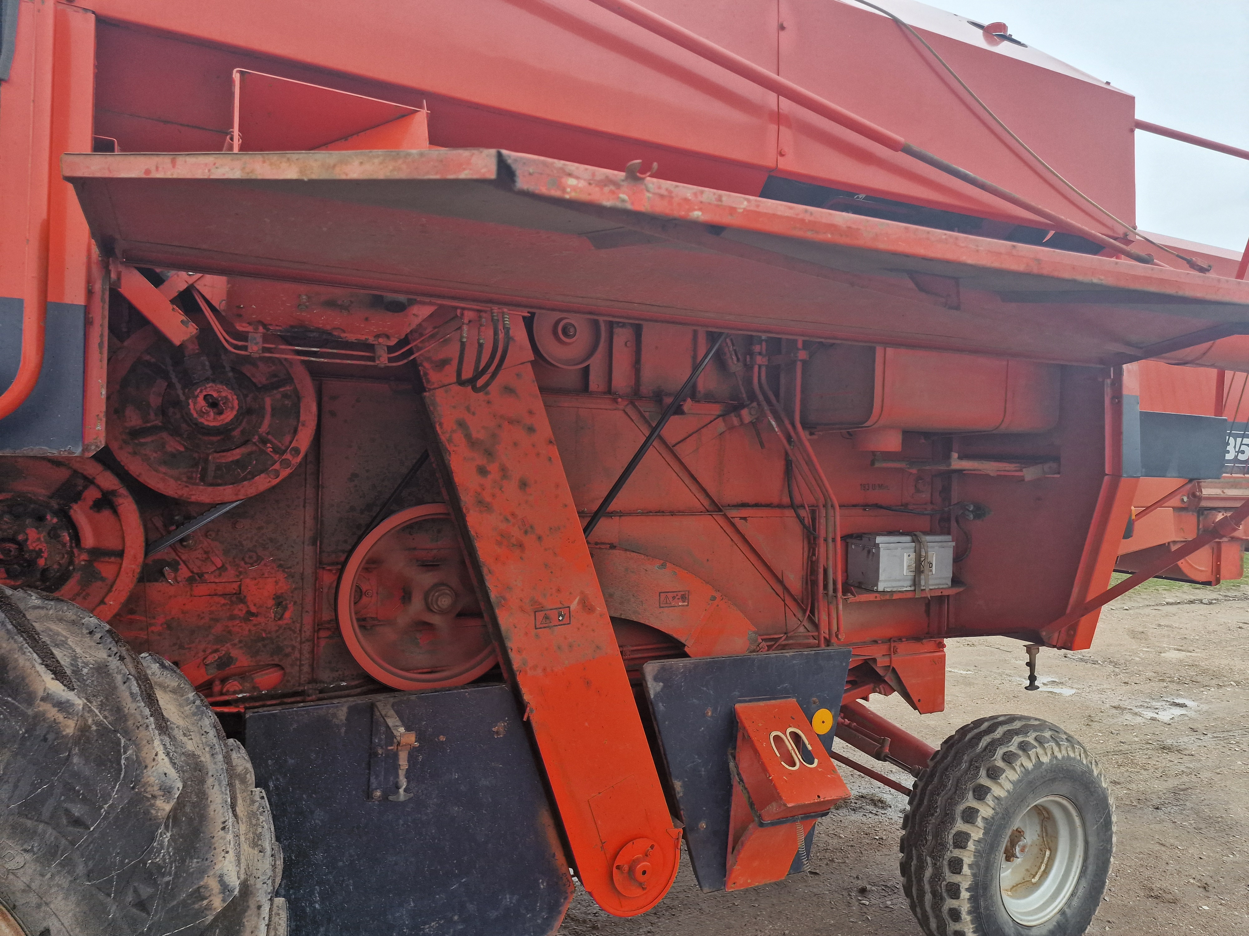 Javų kombainas Deutz Fahr 2385