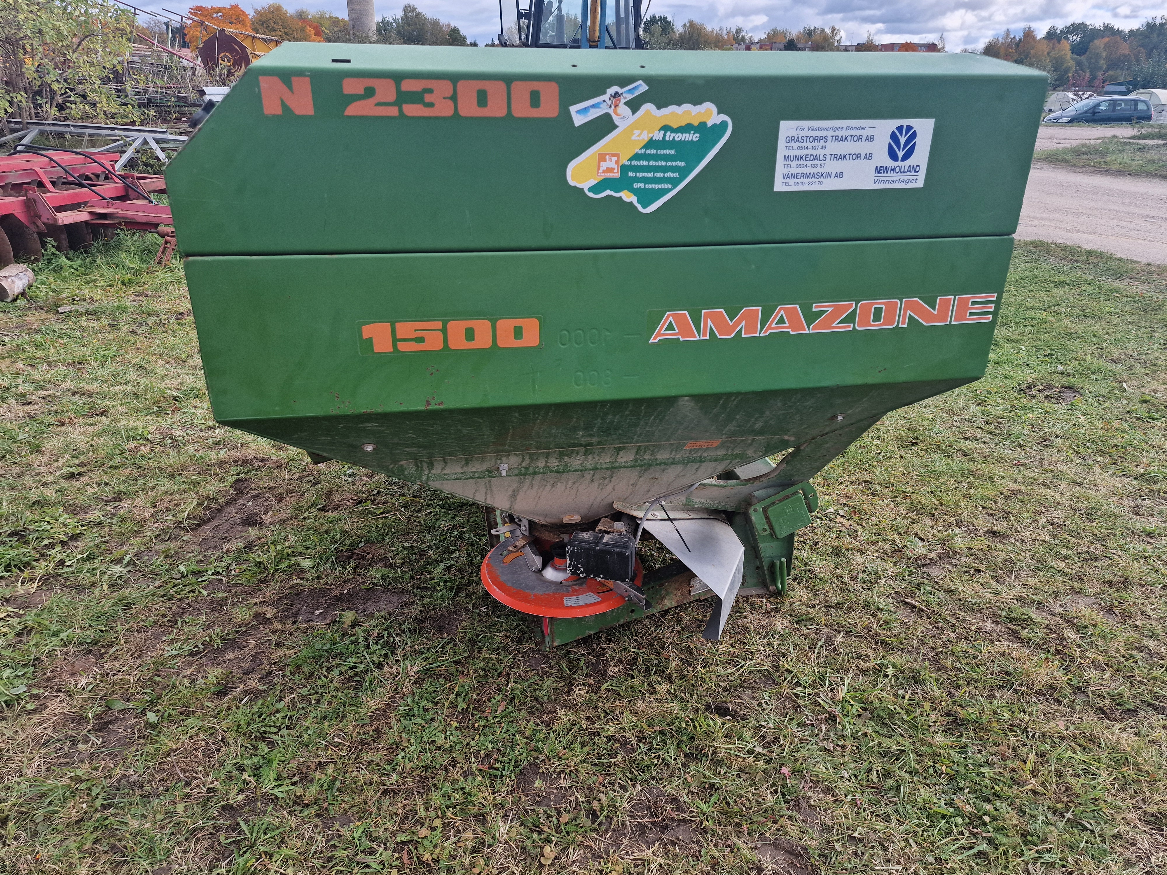 Trąšų barstytuvas Amazone ZA-M MAX- tronic