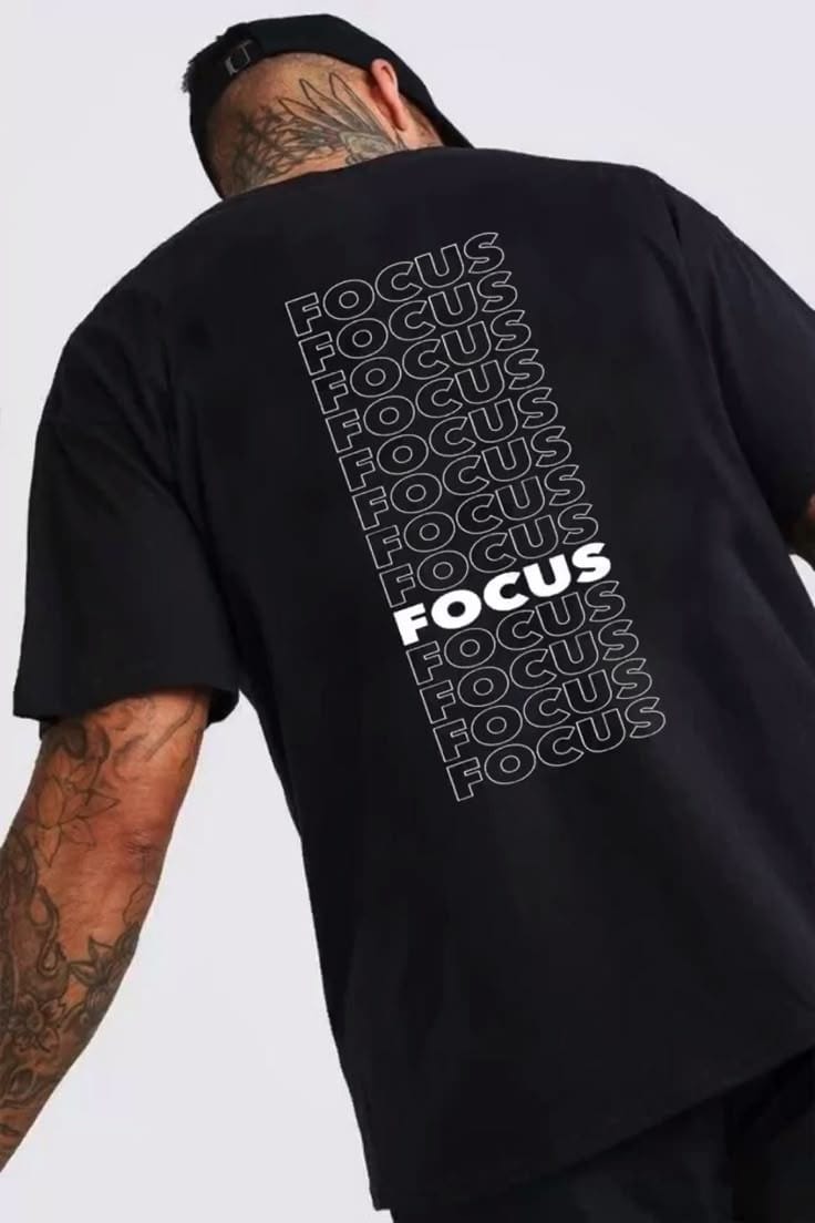 FOCUS OVERSIZED TEE
