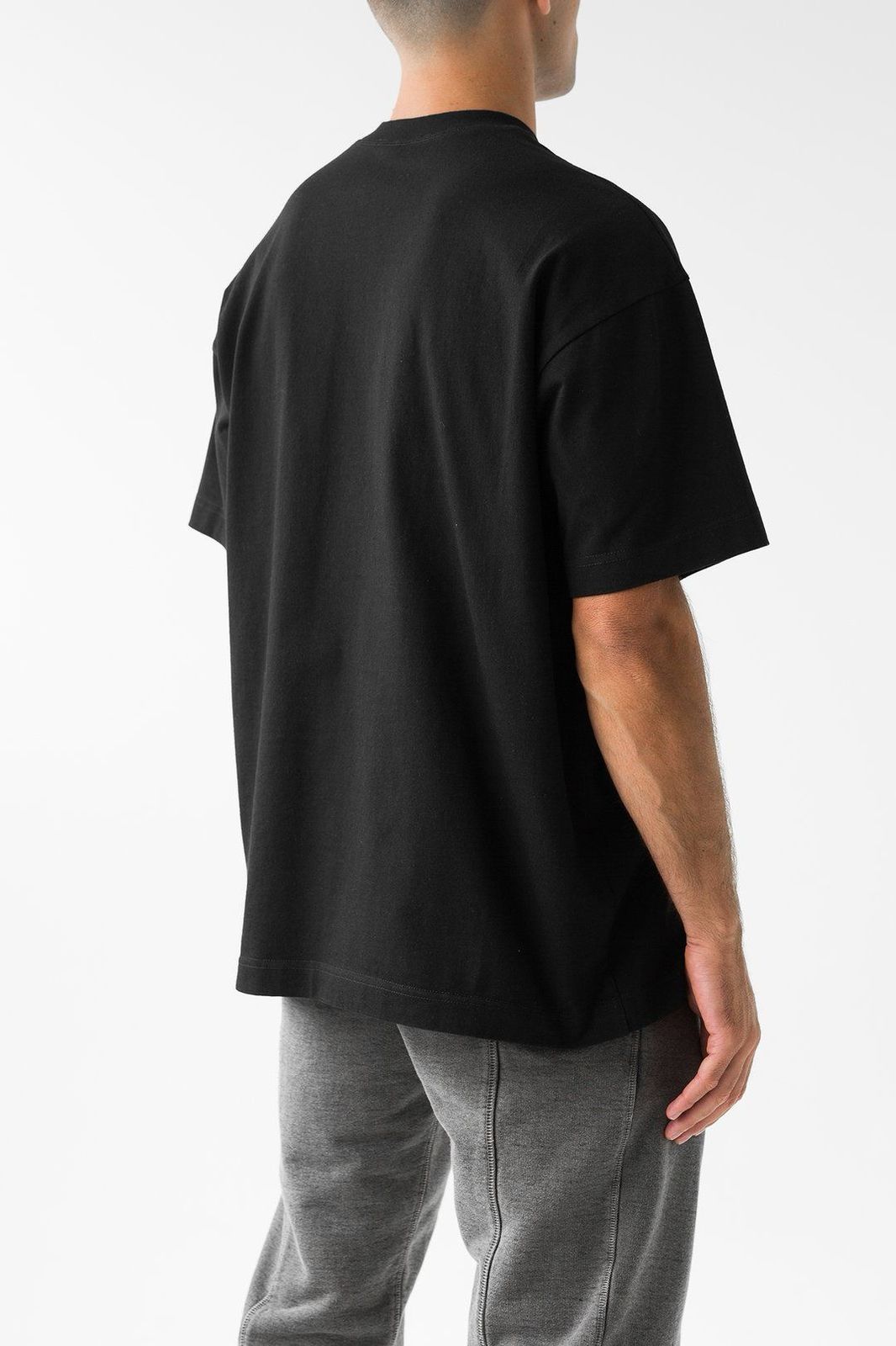 INSTALLING MUSCLES OVERSIZED TEE