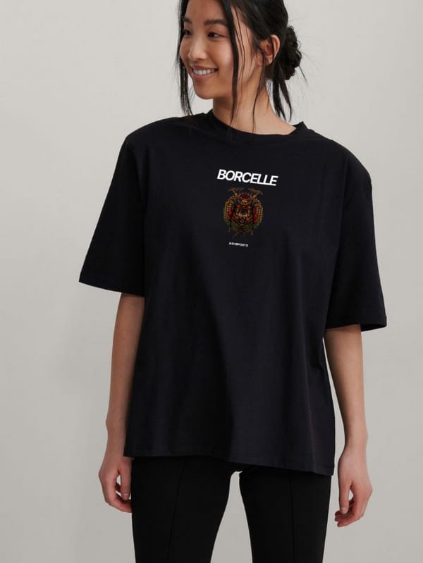 BORCELLE OVERSIZED TSHIRT