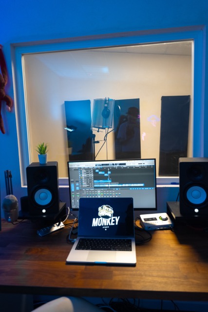 PRODUCCIÓN COMPLETA PRESENCIAL (ALICANTE)