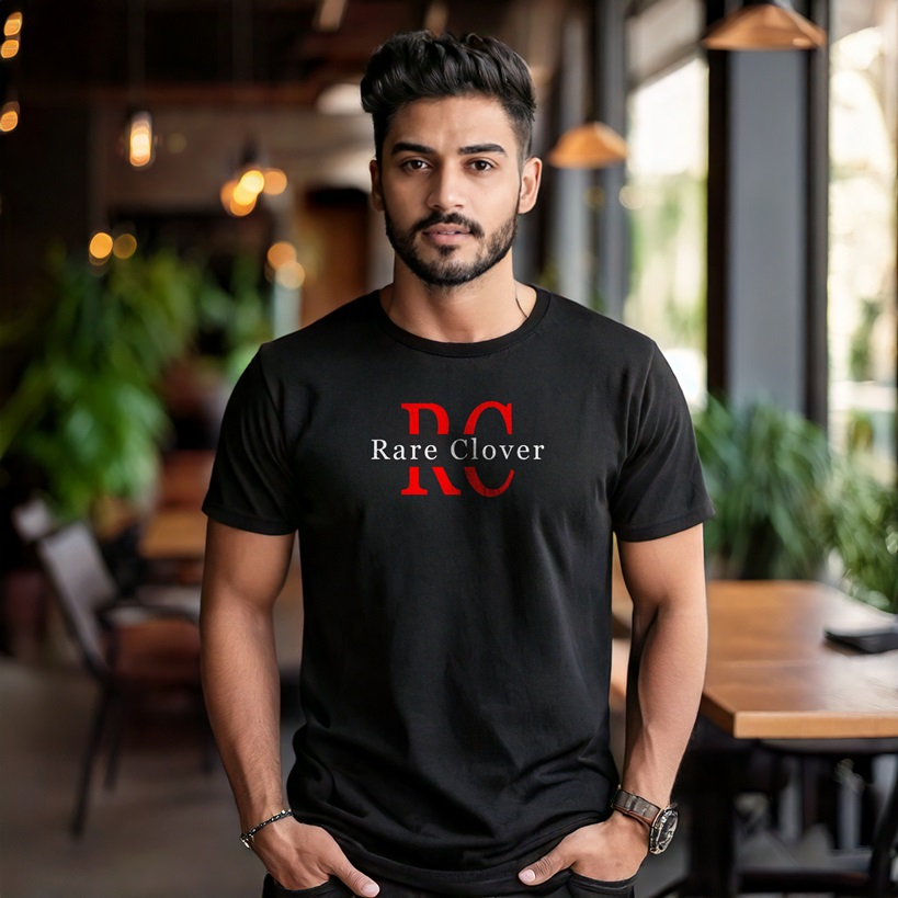 Rare Clover T-Shirt Red