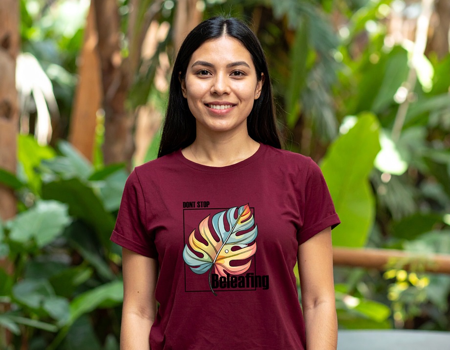 Graphic Monstera Leaf T-Shirt