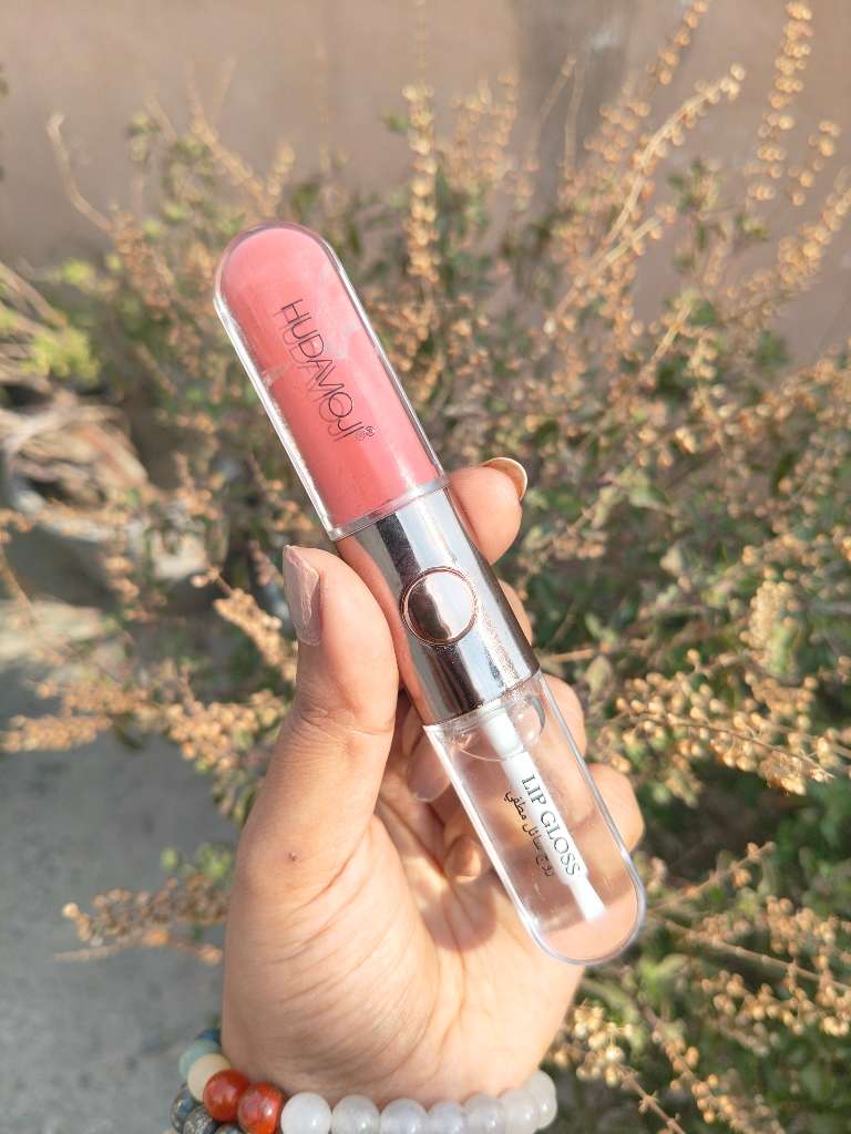 Dual Hudamoji Lipgloss and Lipstick 