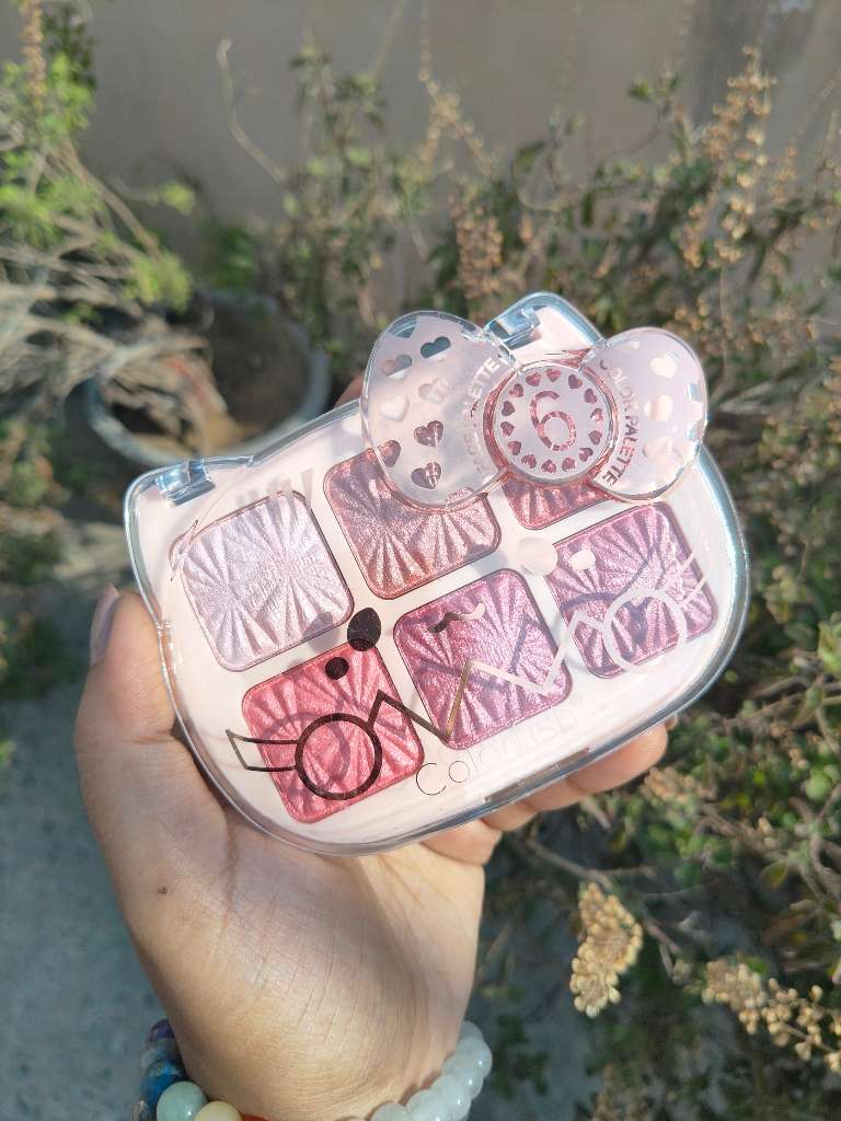 Kitty Blush & Highlighter Palette 
