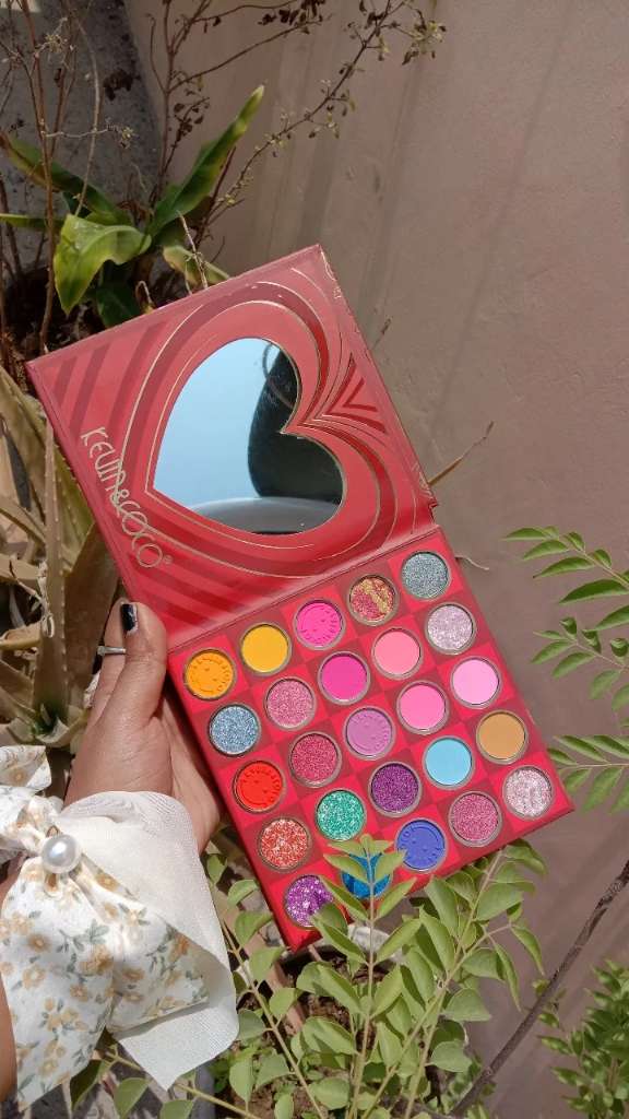 Kevin & Coco Makeup Book 