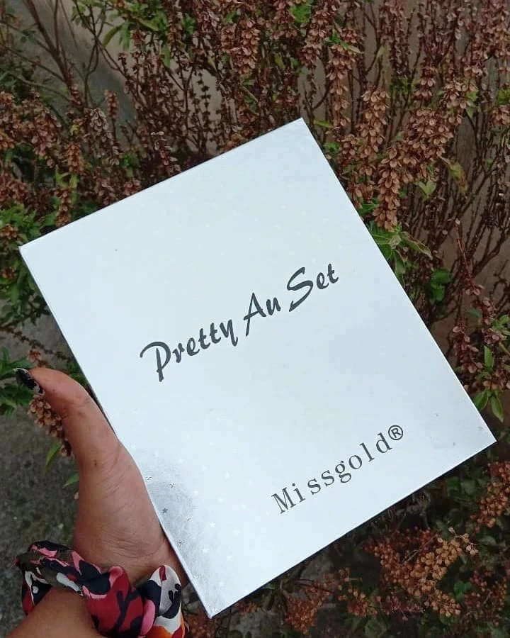 Pretty All Set Eyeshadow Palette 