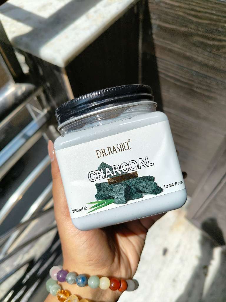 Dr. Rashel Face Pack