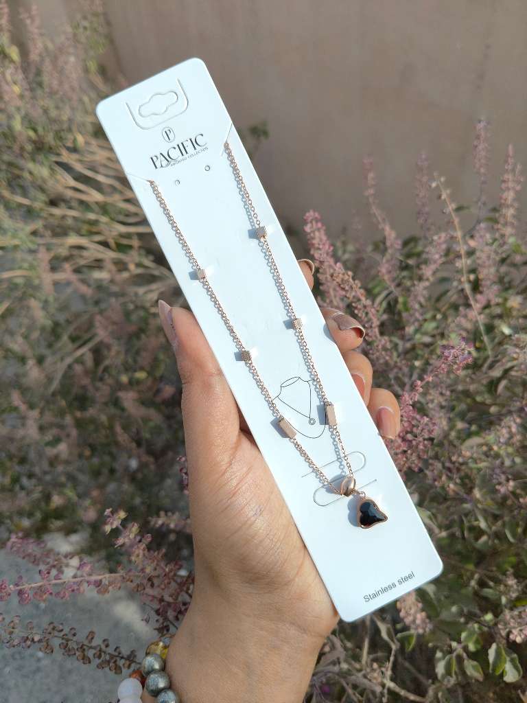 Black Heart Anti-Tarnish Pendant 