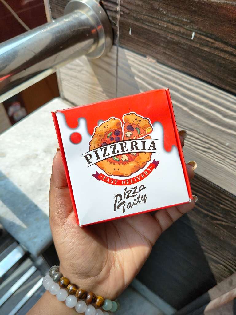 Pizza Eraser Box 