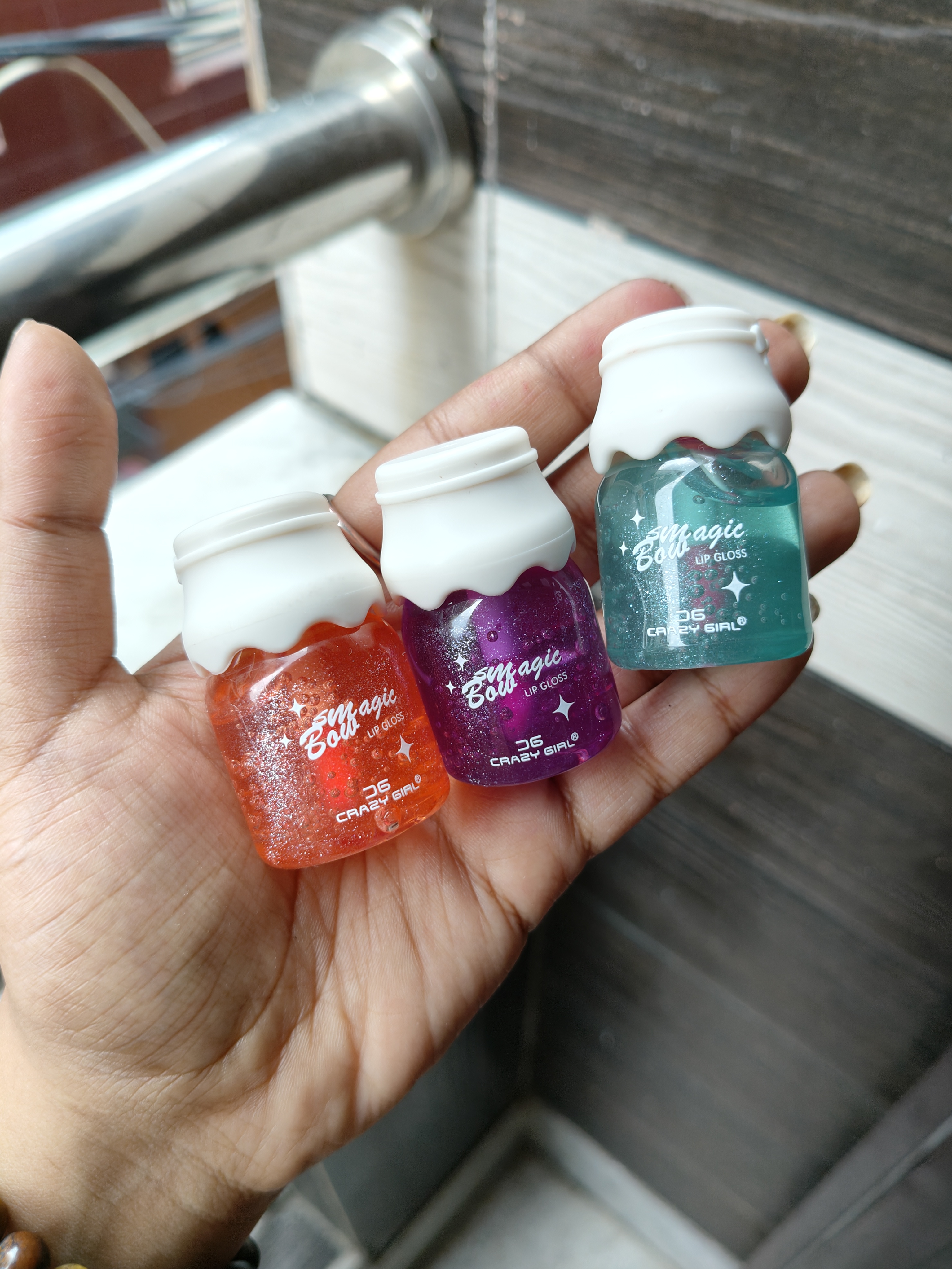 Bottle Jar Shimmer Lipgloss 