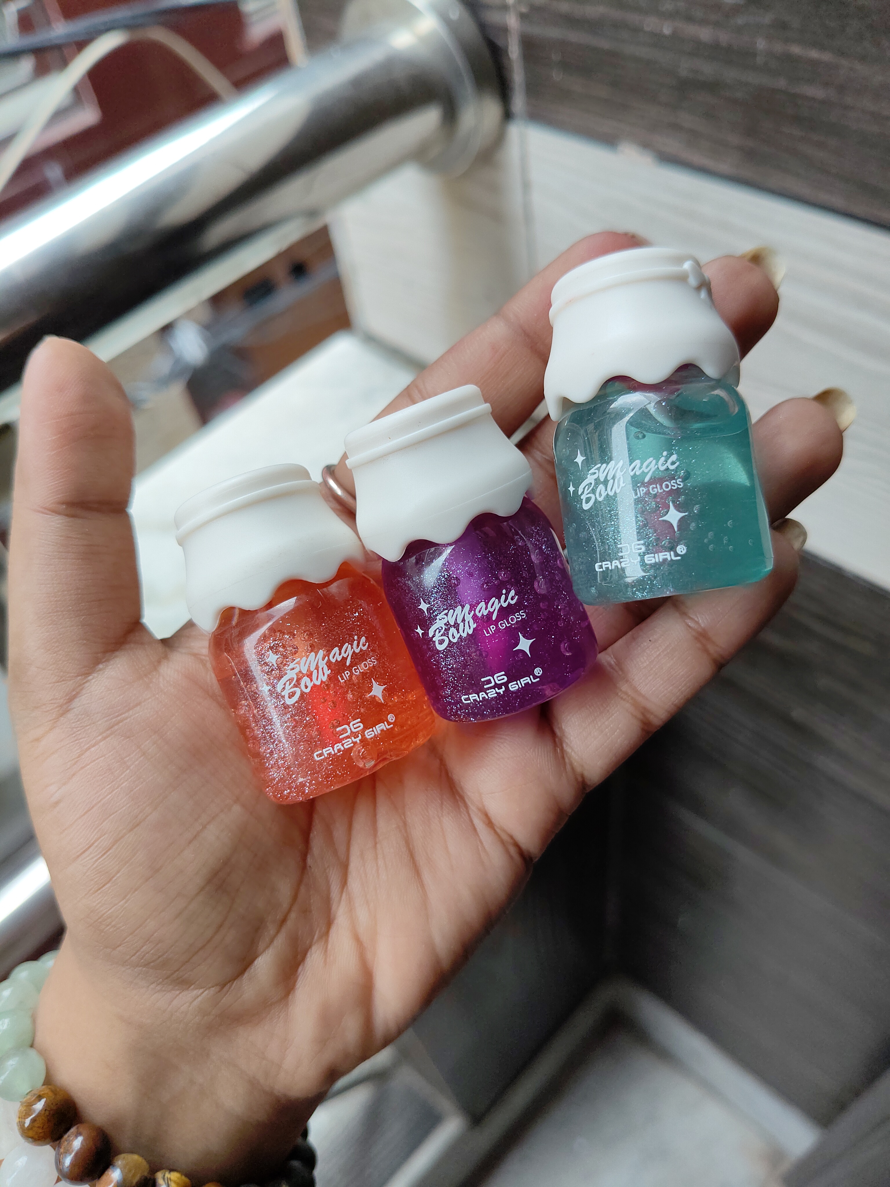 Bottle Jar Shimmer Lipgloss 