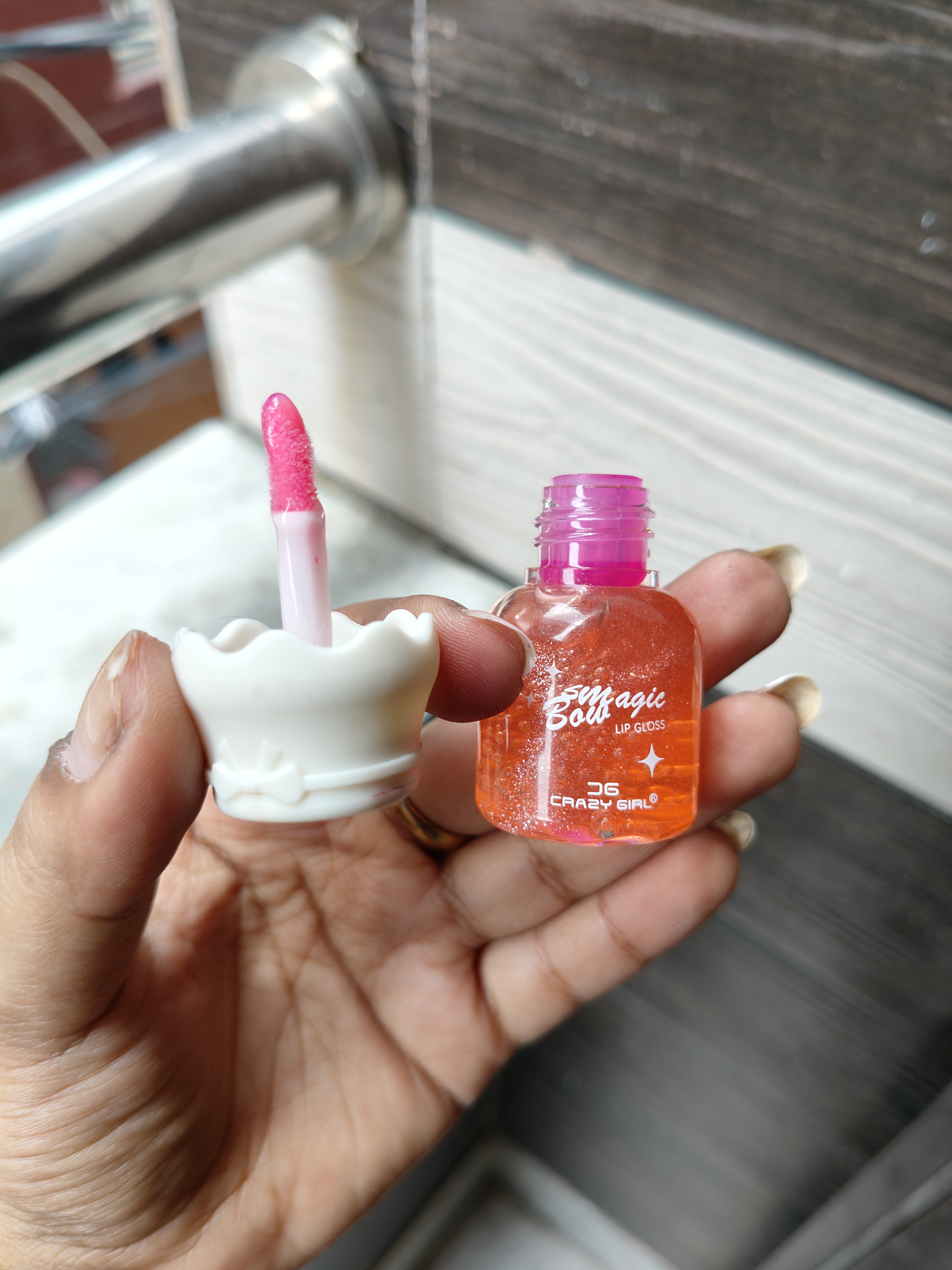 Bottle Jar Shimmer Lipgloss 