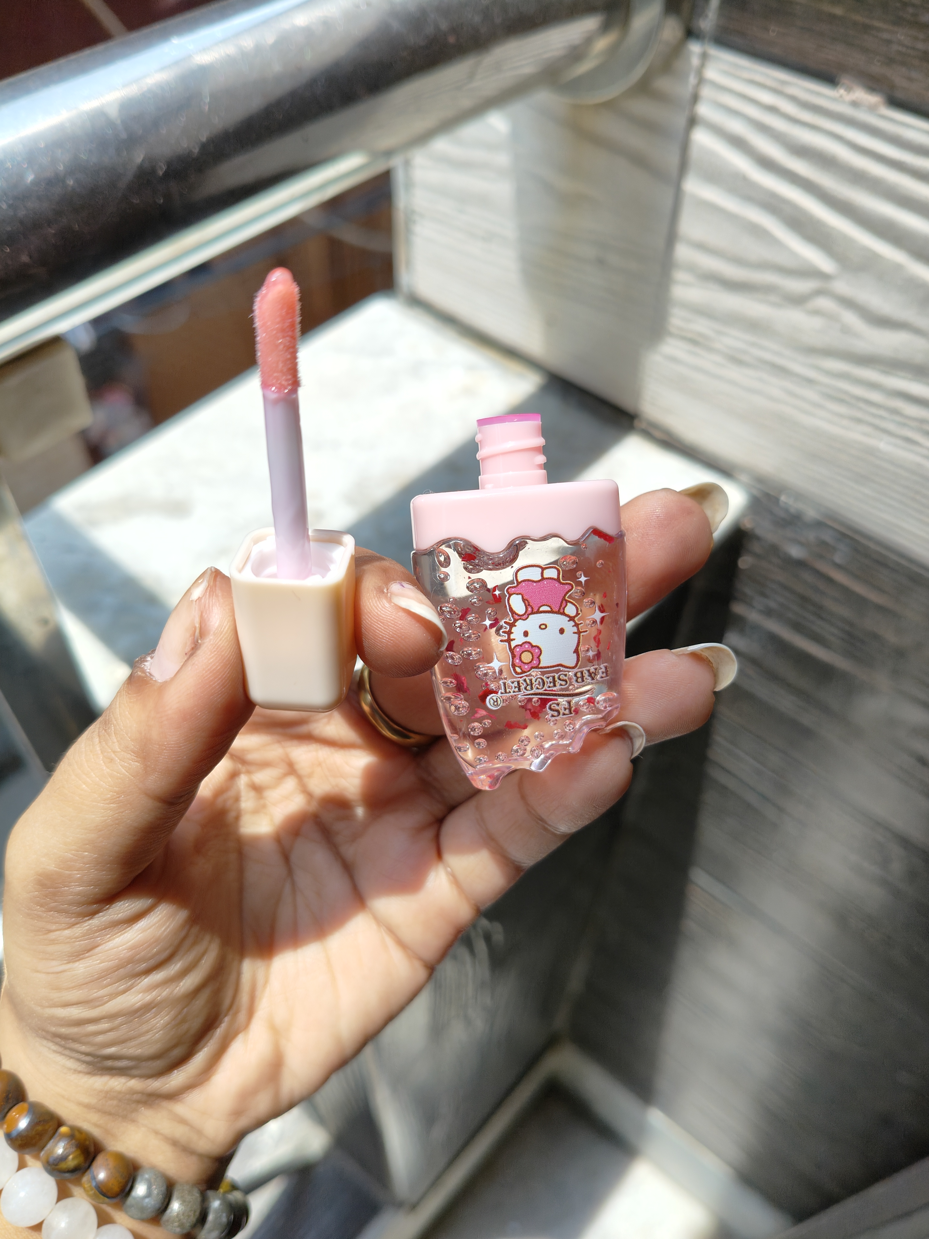 Kitty Cut Icecream Lipgloss 