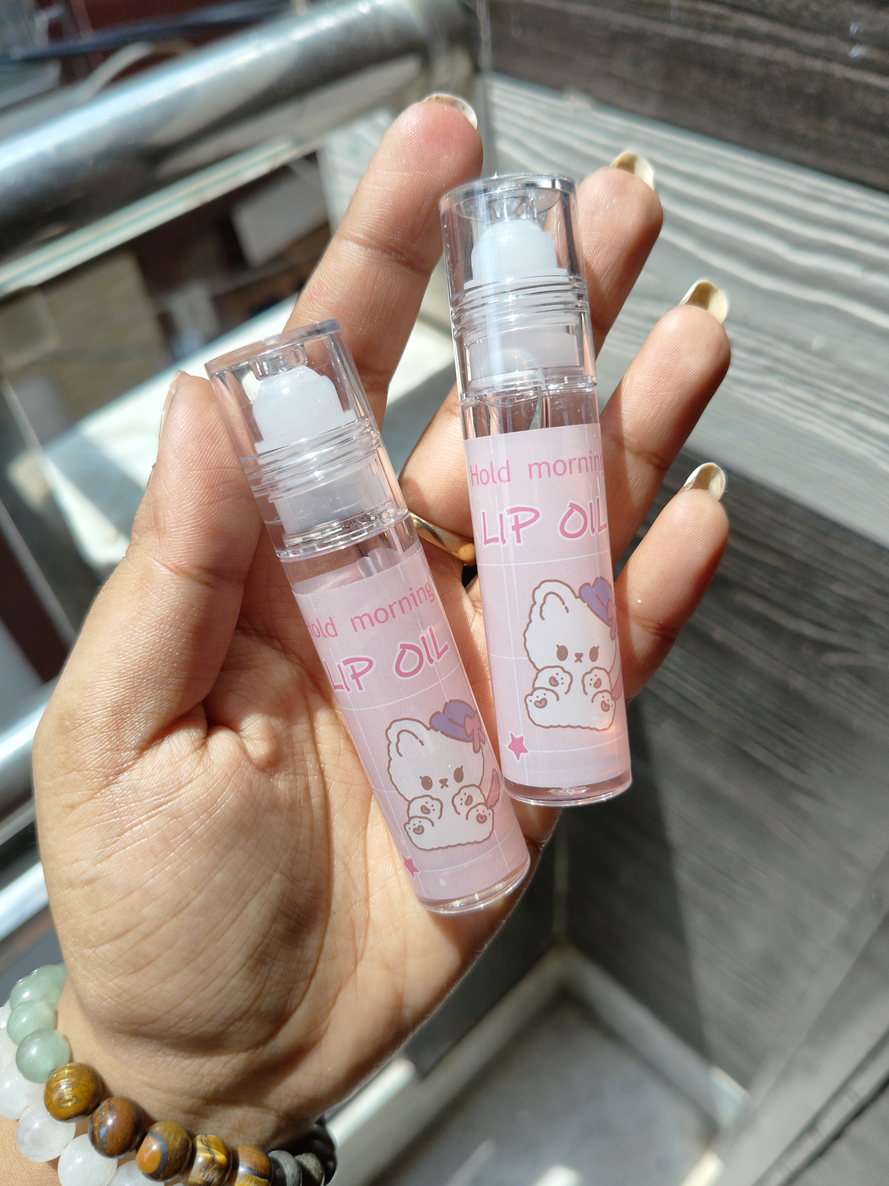 Kitty Roll on Lipoil