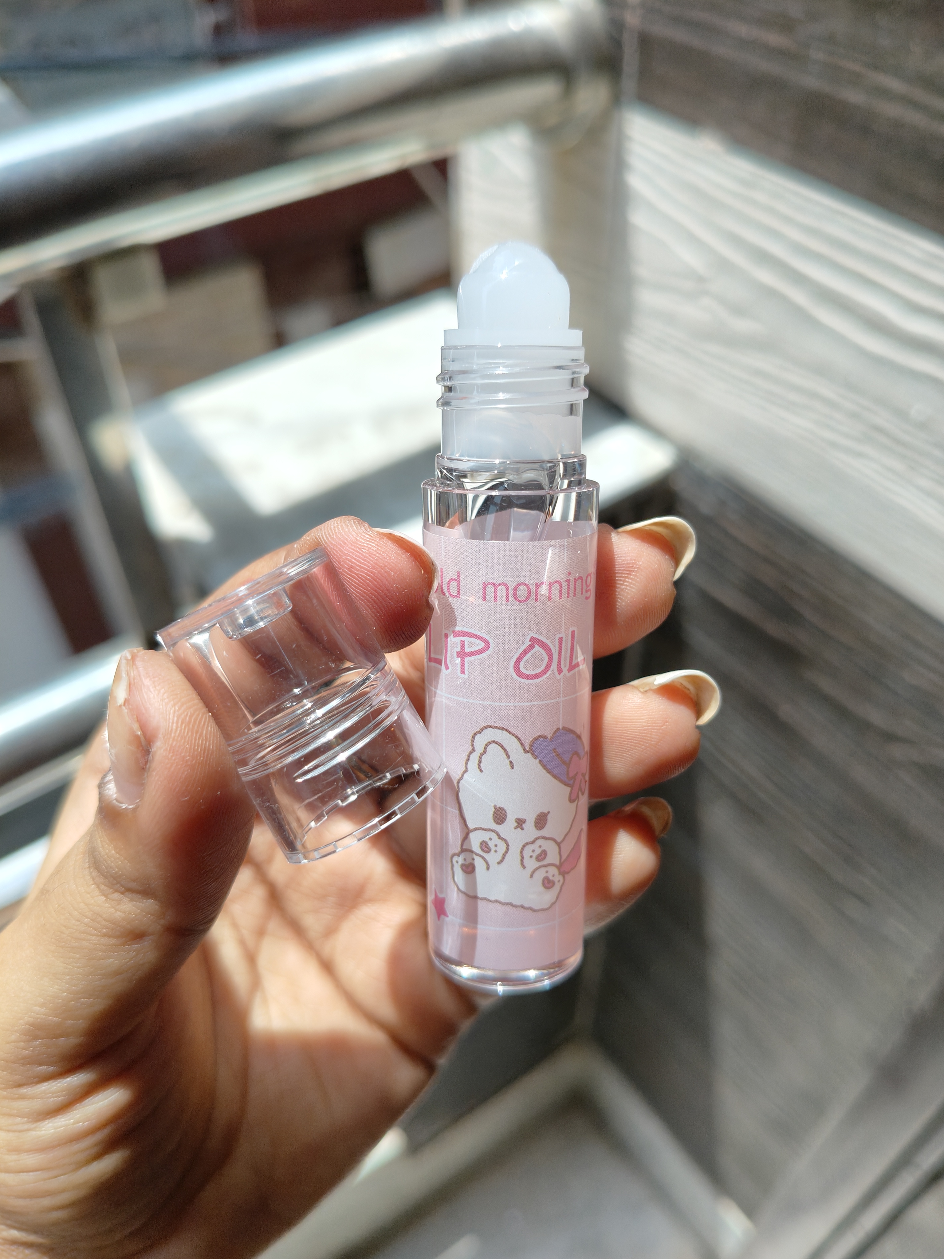 Kitty Roll on Lipoil