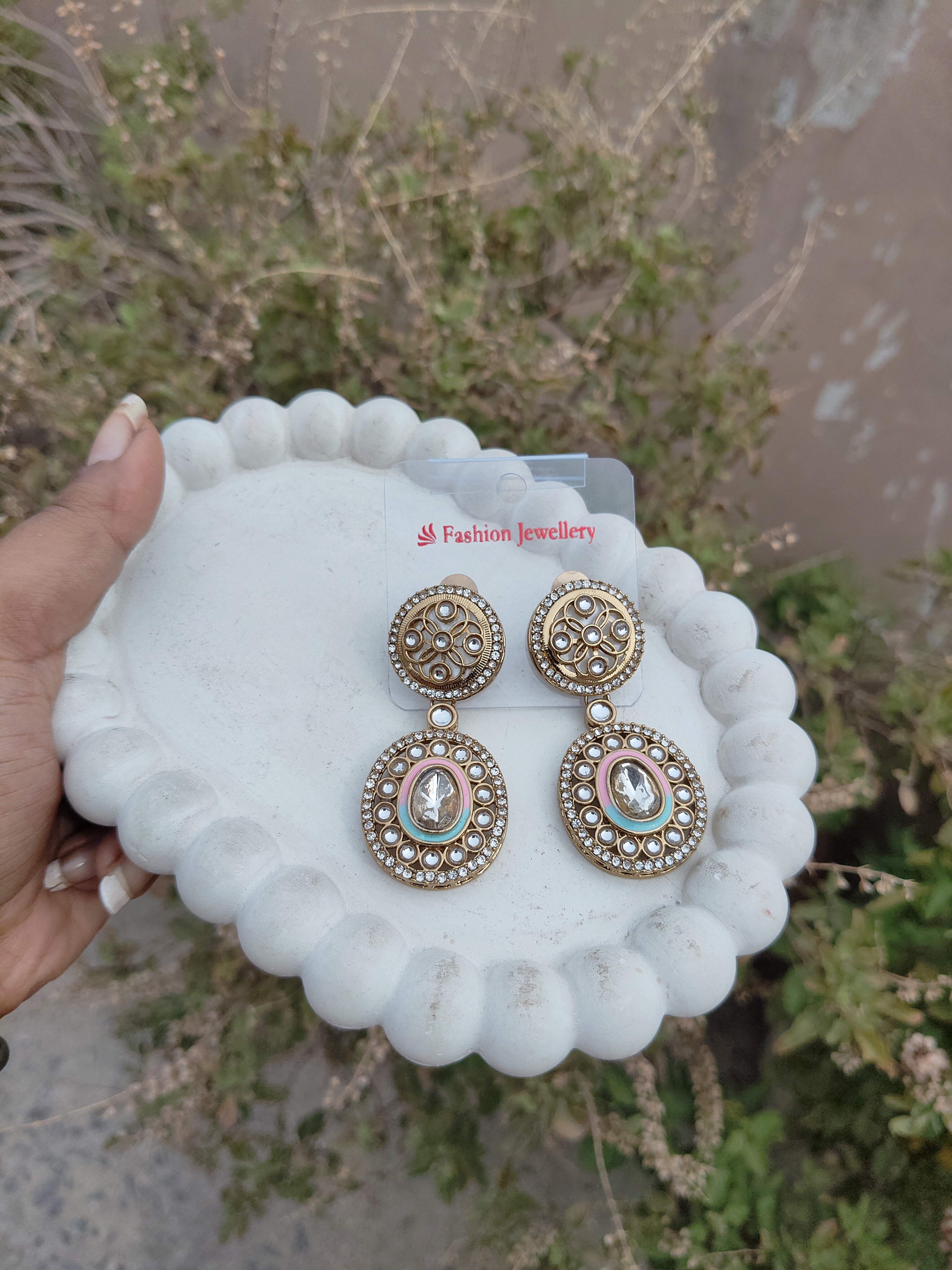 Kundan Round Earrings 