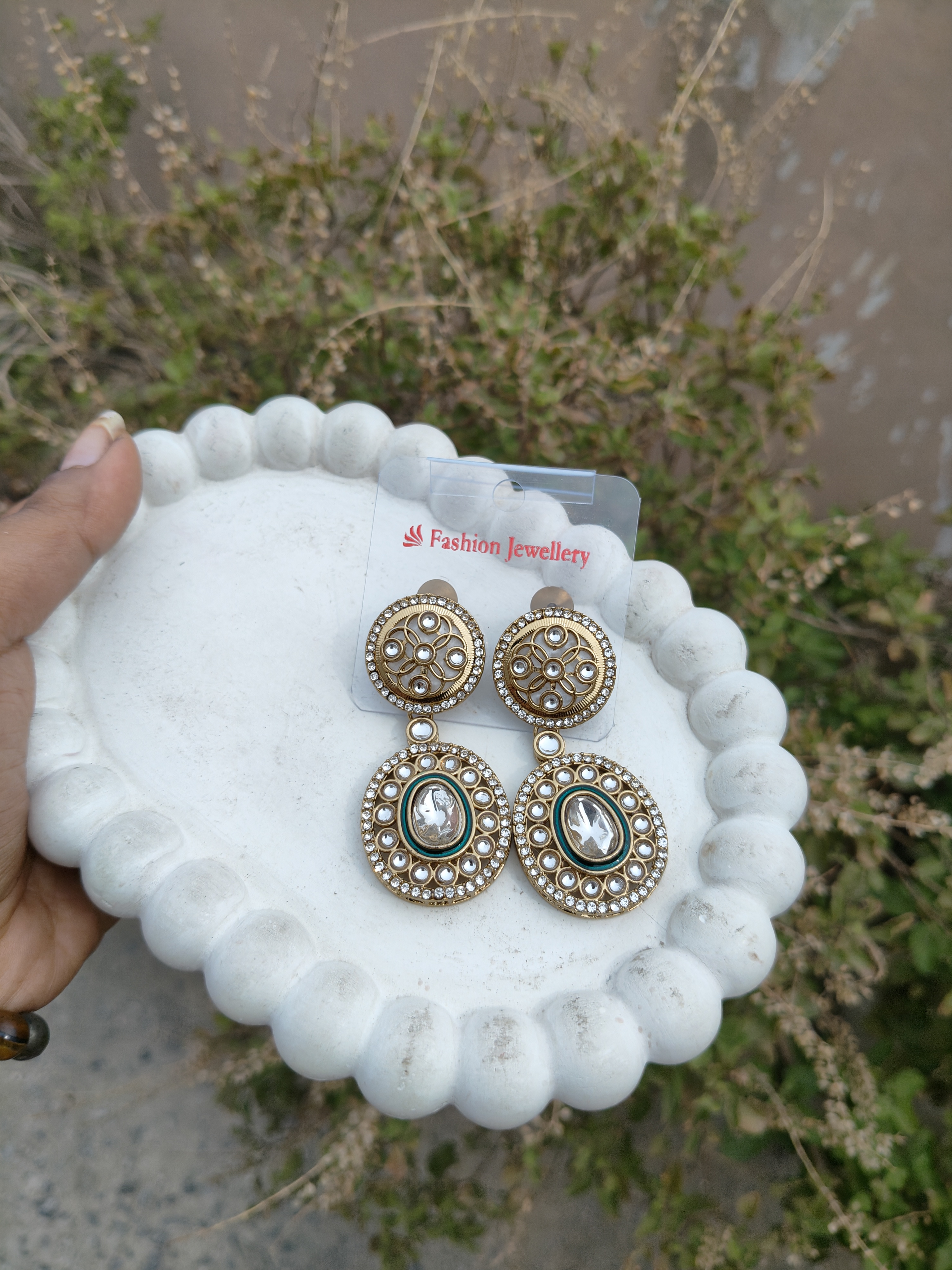 Kundan Round Earrings 