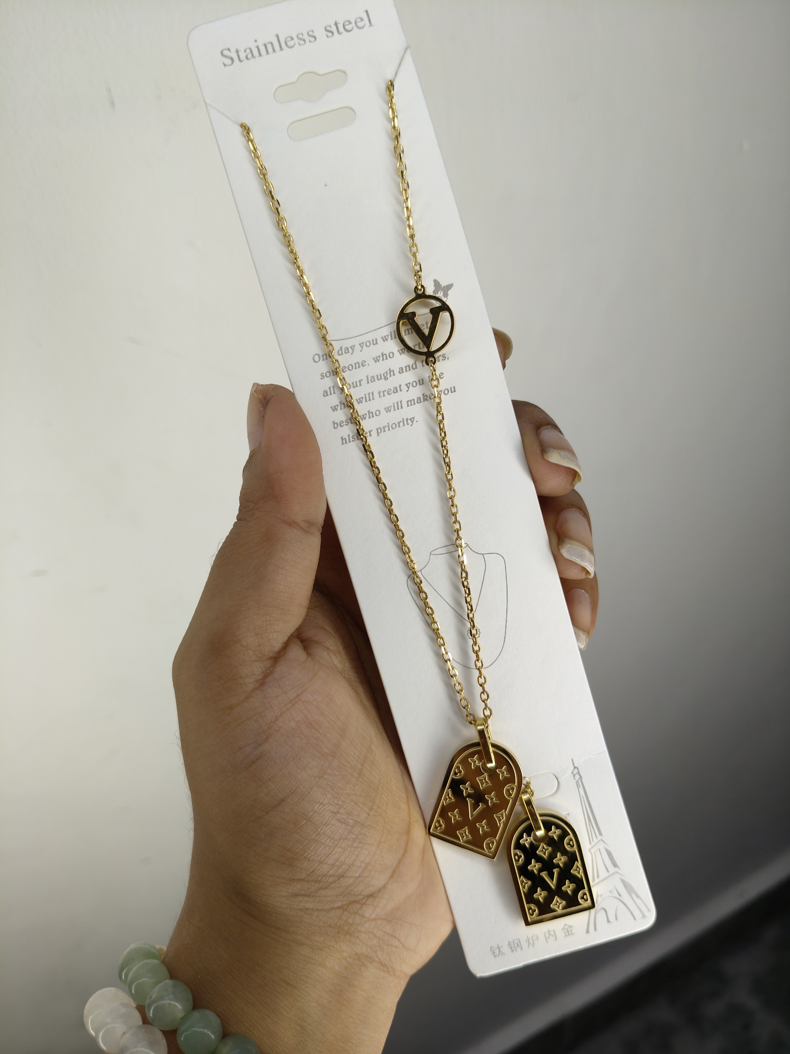 LV Men Pendant Chain
