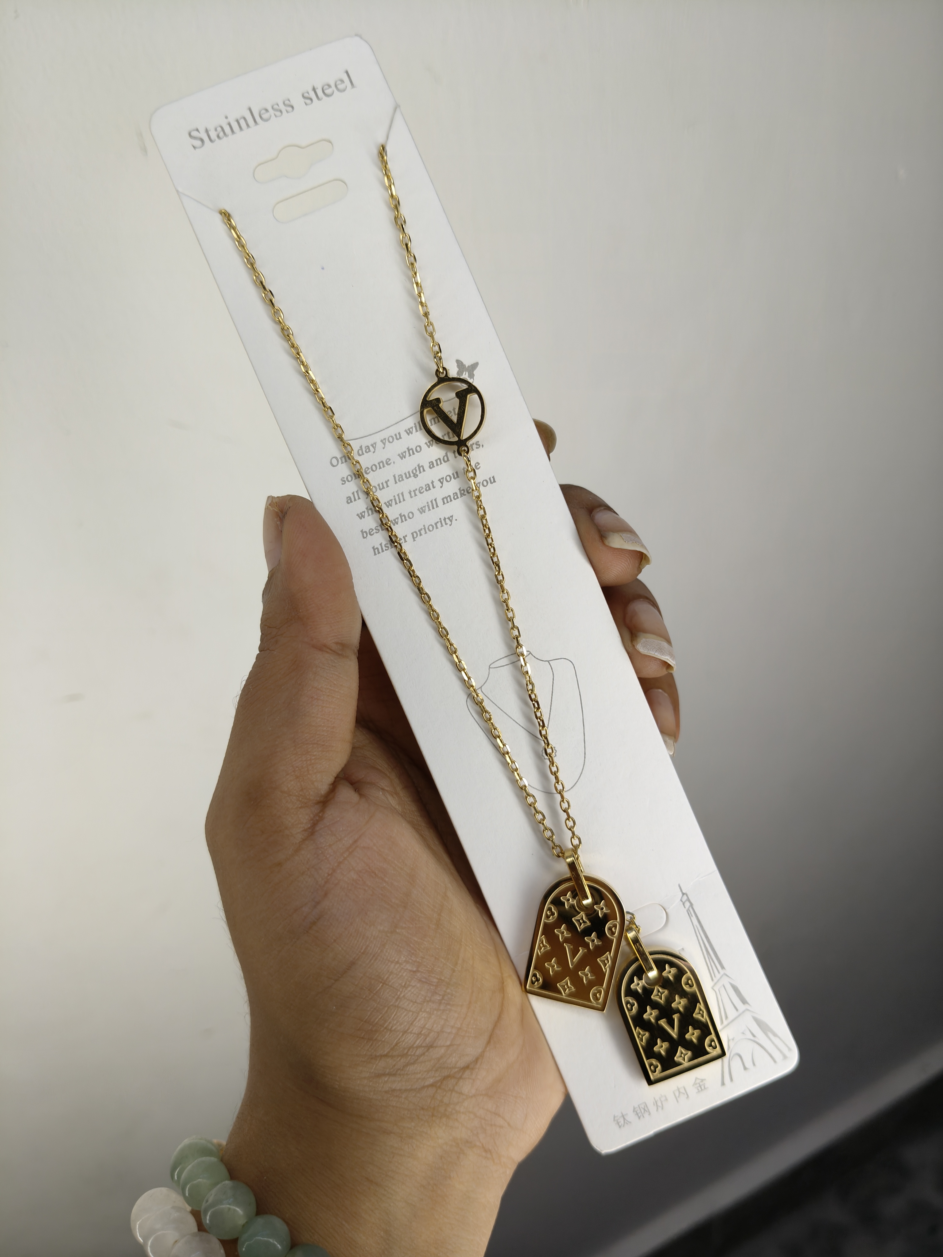 LV Men Pendant Chain