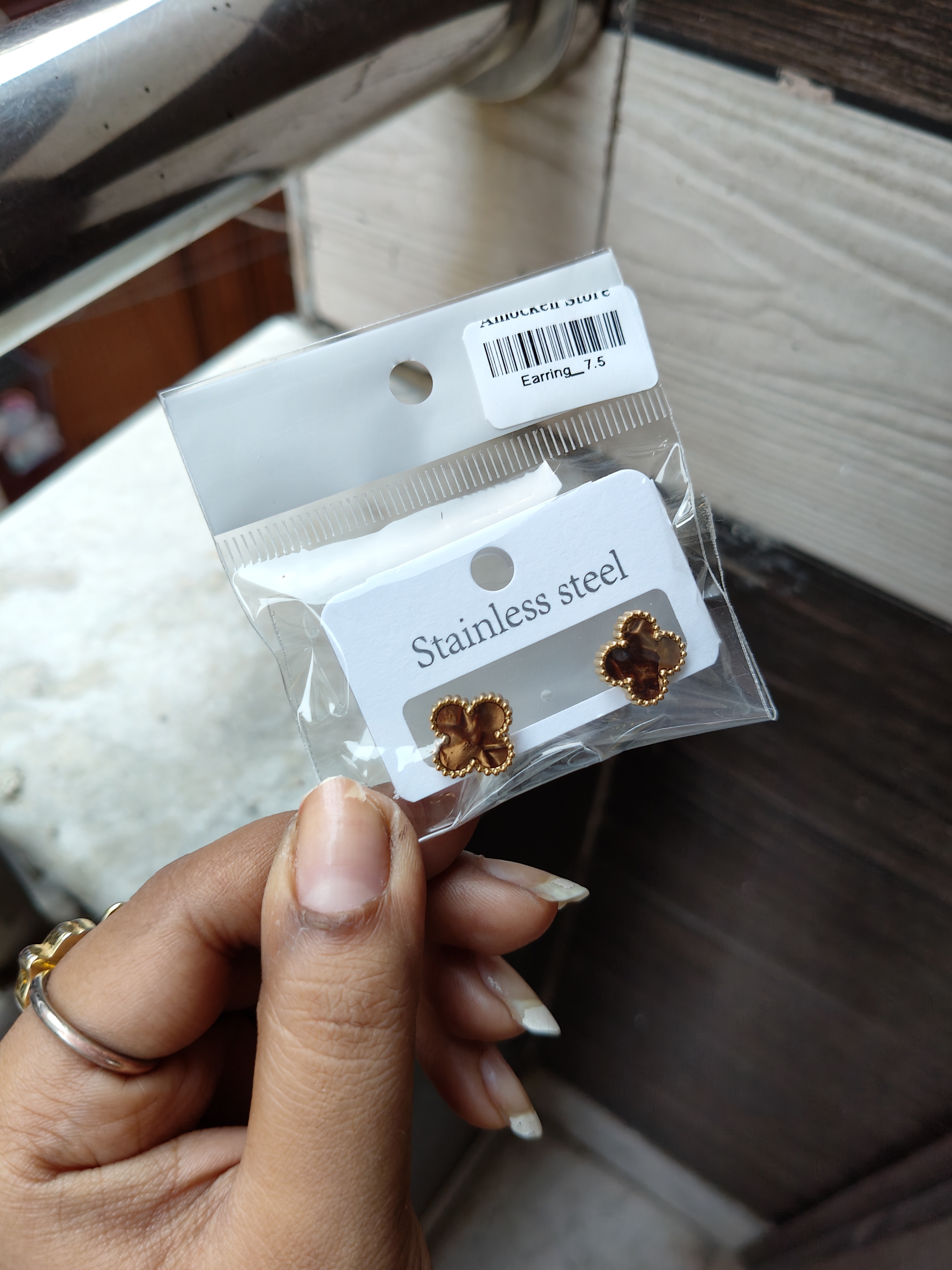 Anti-Tarnish Brown Flower Studs 