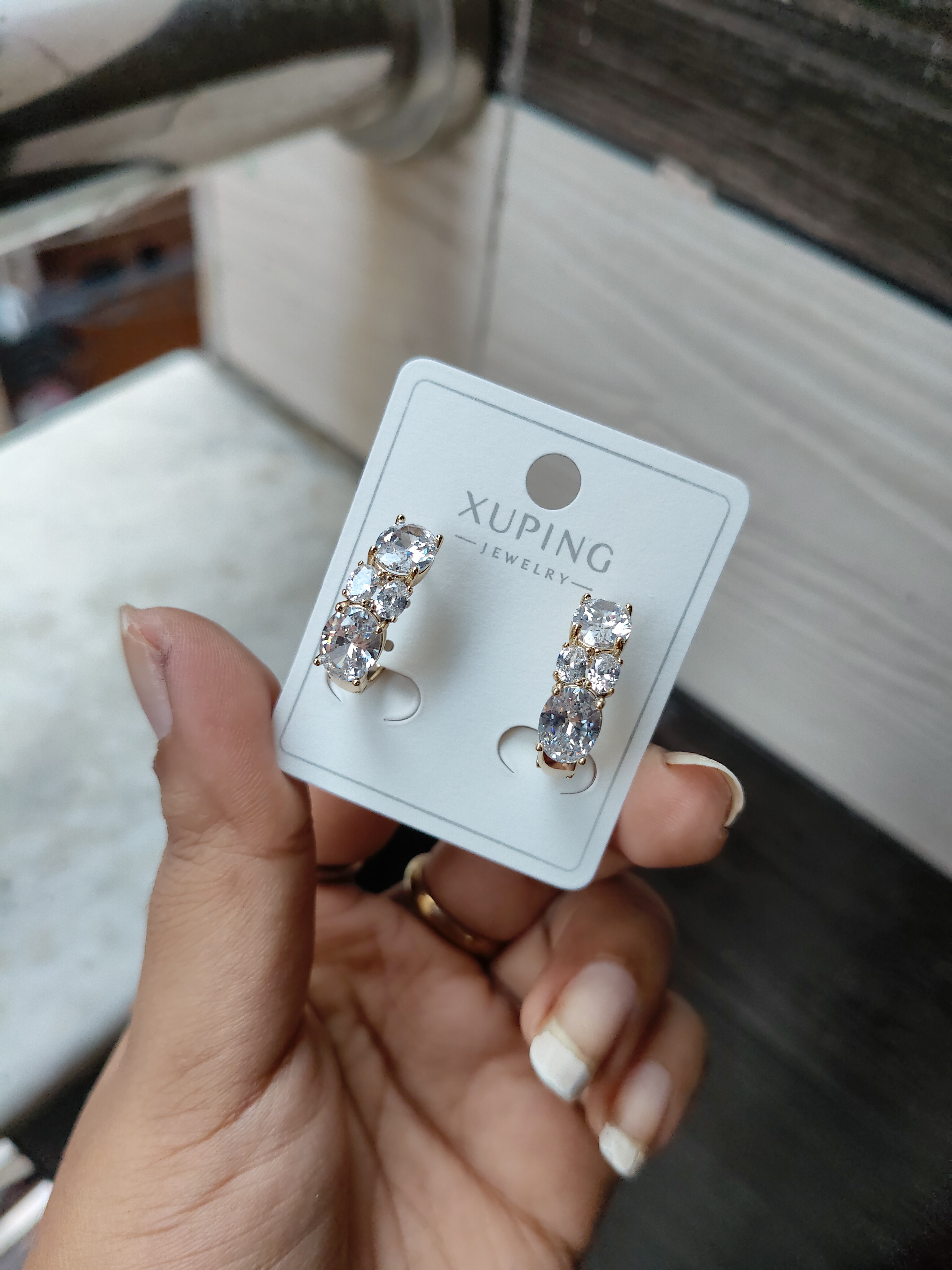 Xuping Big Stone Lock Earrings 