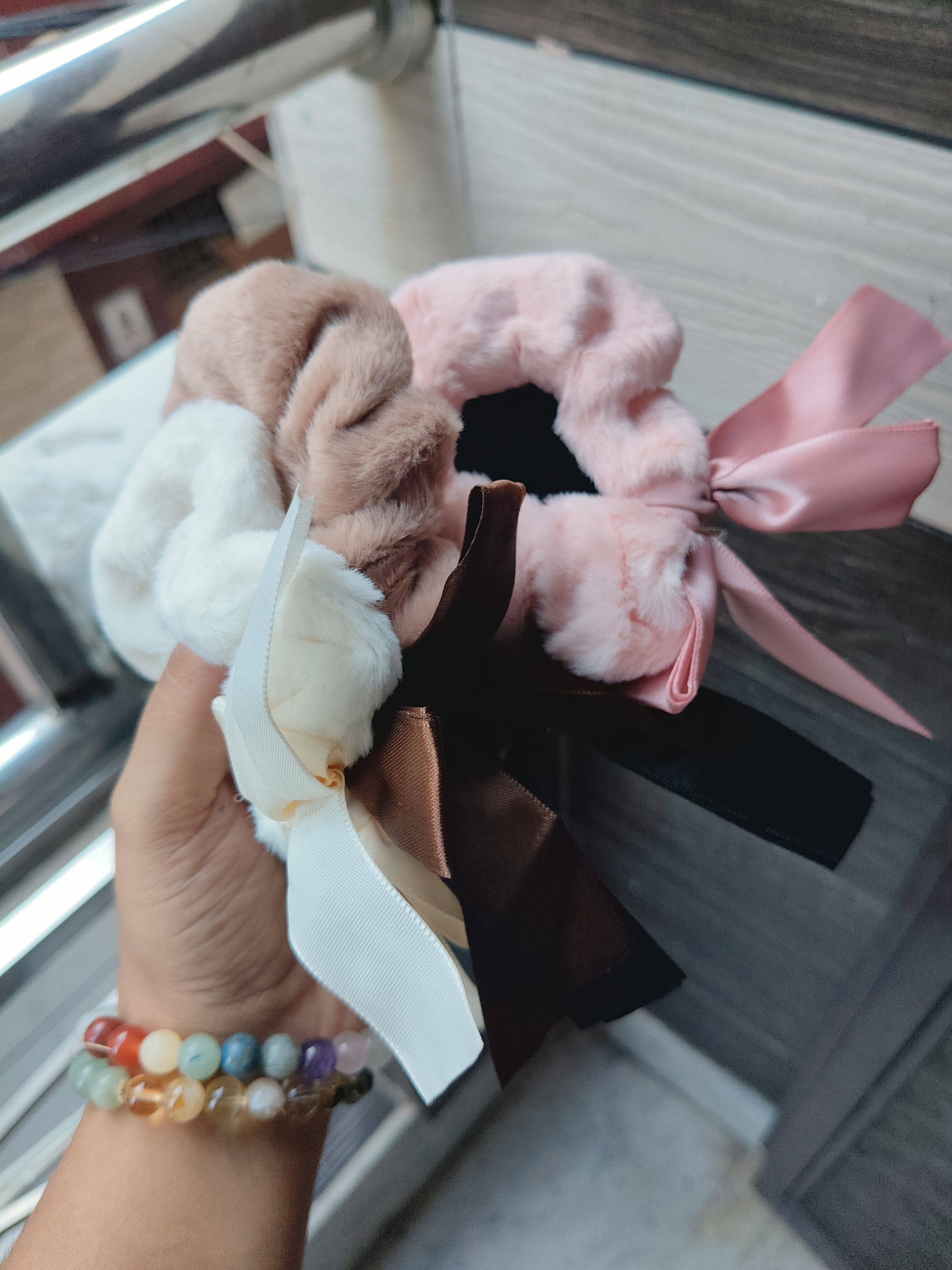 Furr Ribbon Rubber Band