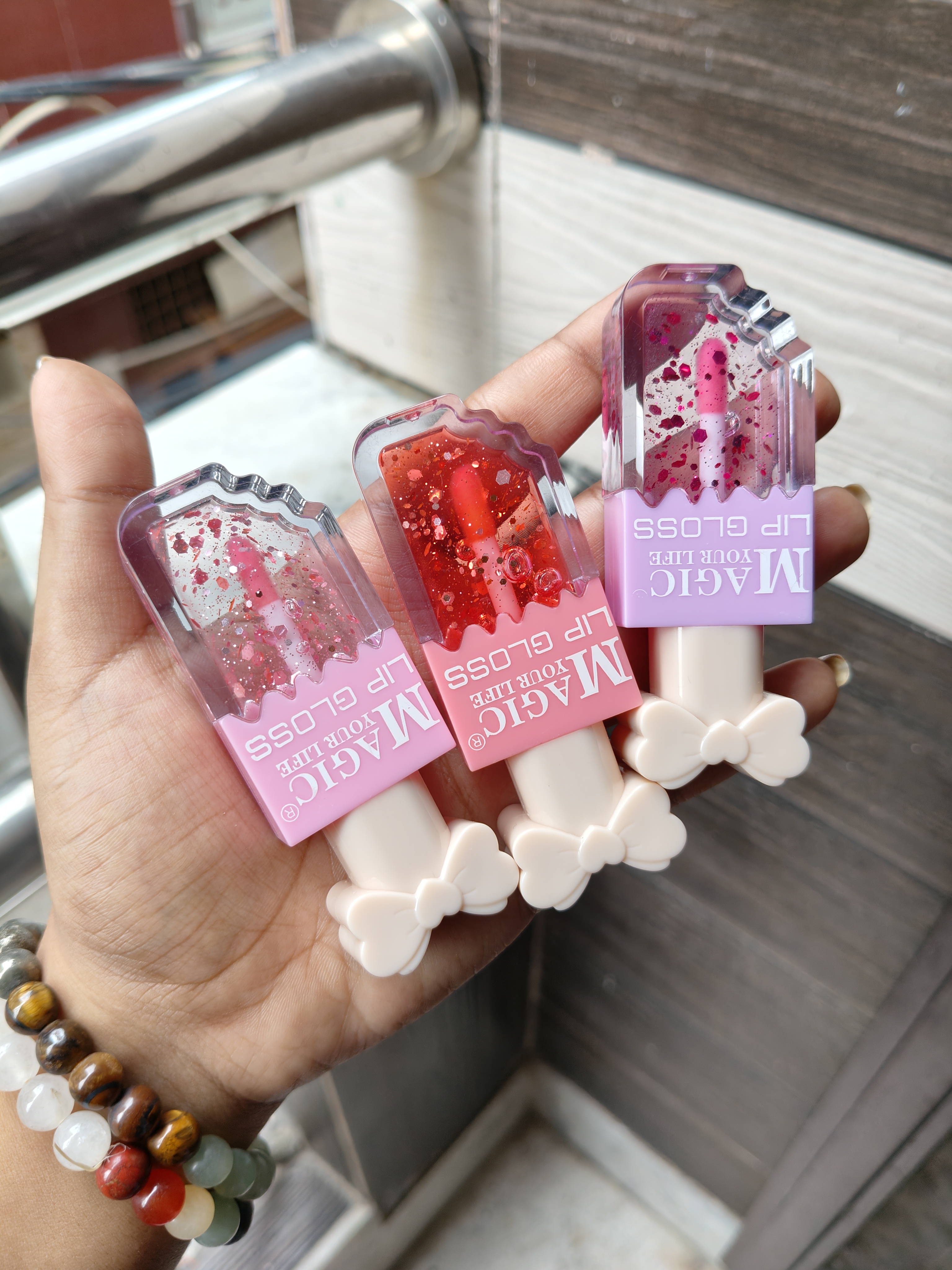 Icecream Cut Bow Lipgloss 