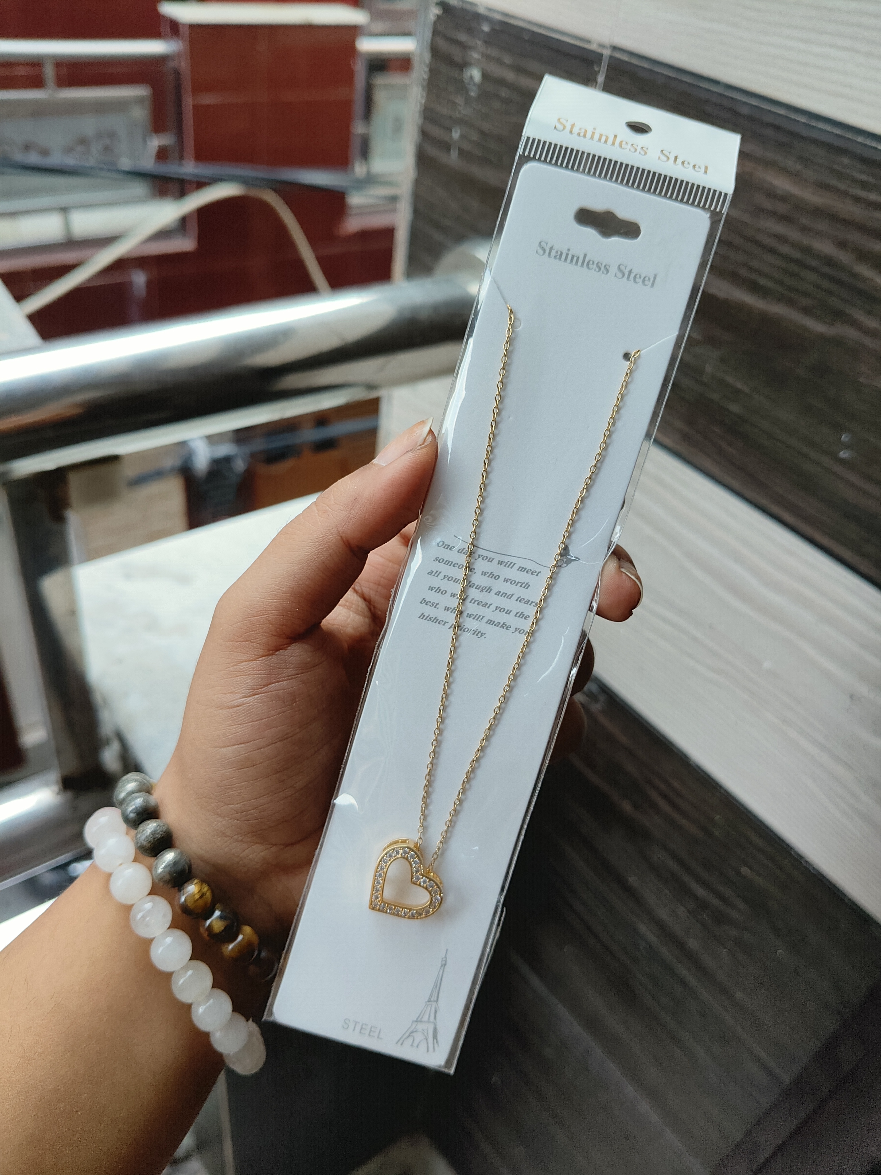 Anti-Tarnish Heart Stone Pendant 