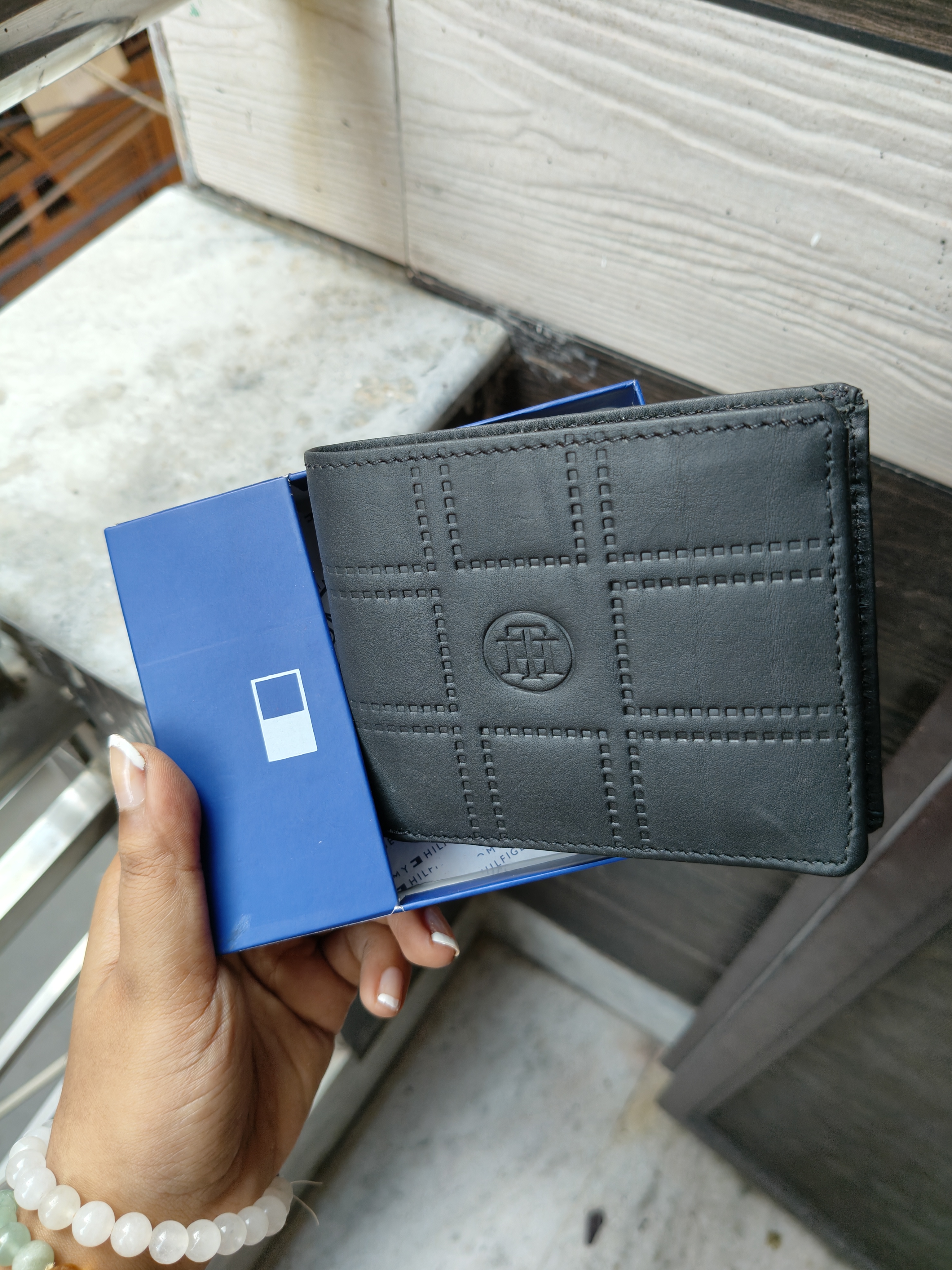 Tommy Hilfiger Wallet (Black)