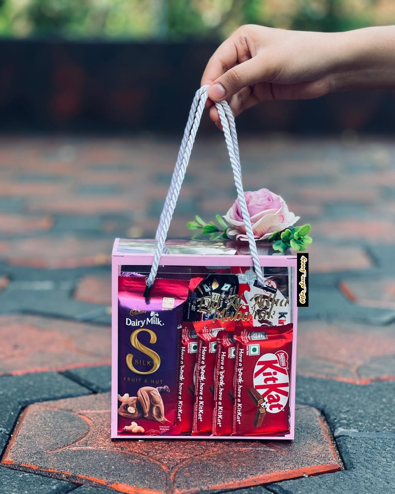 Pink Box Chocolate Hamper 