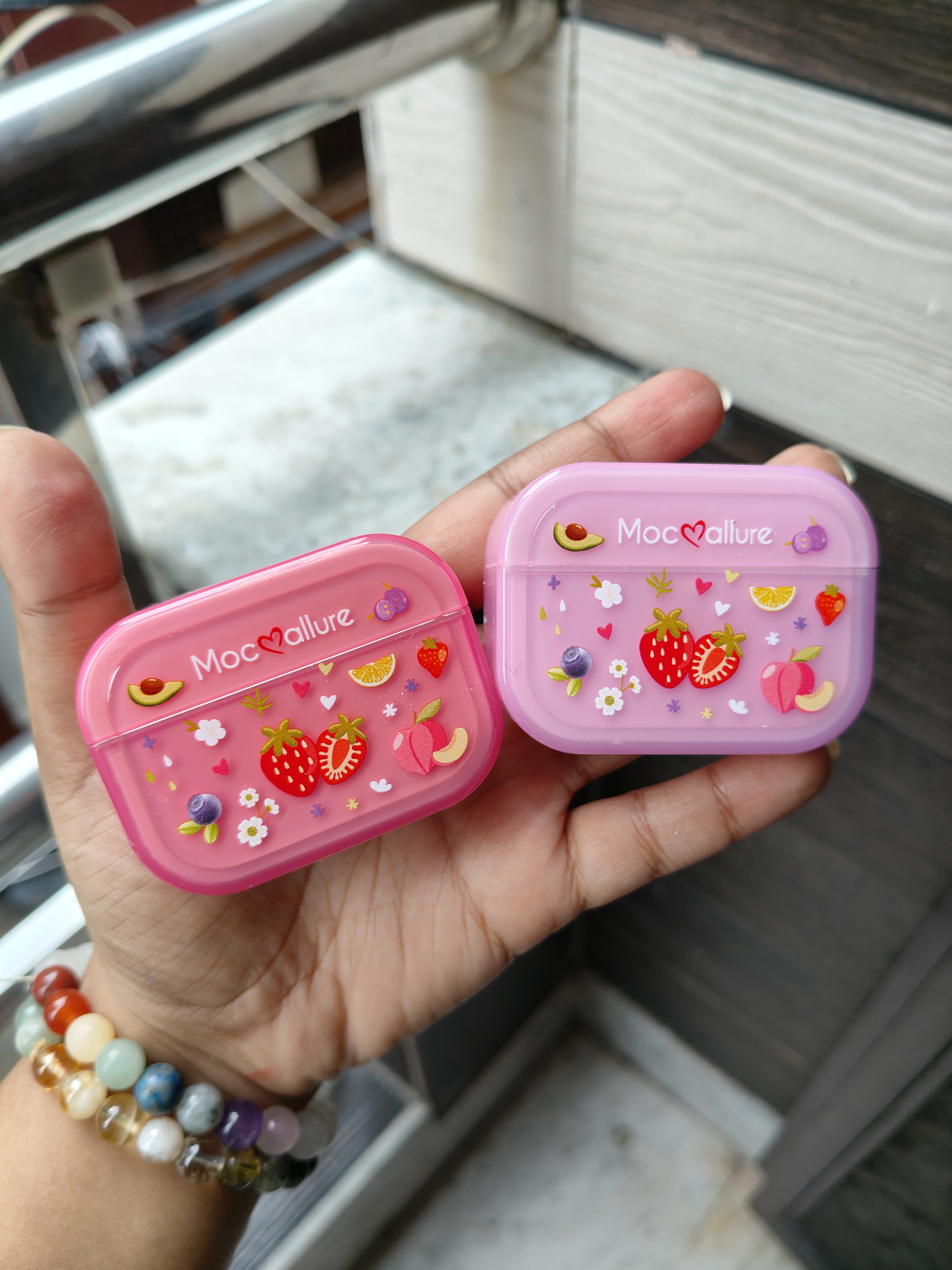 Airpod Lipstick & Lipgloss 