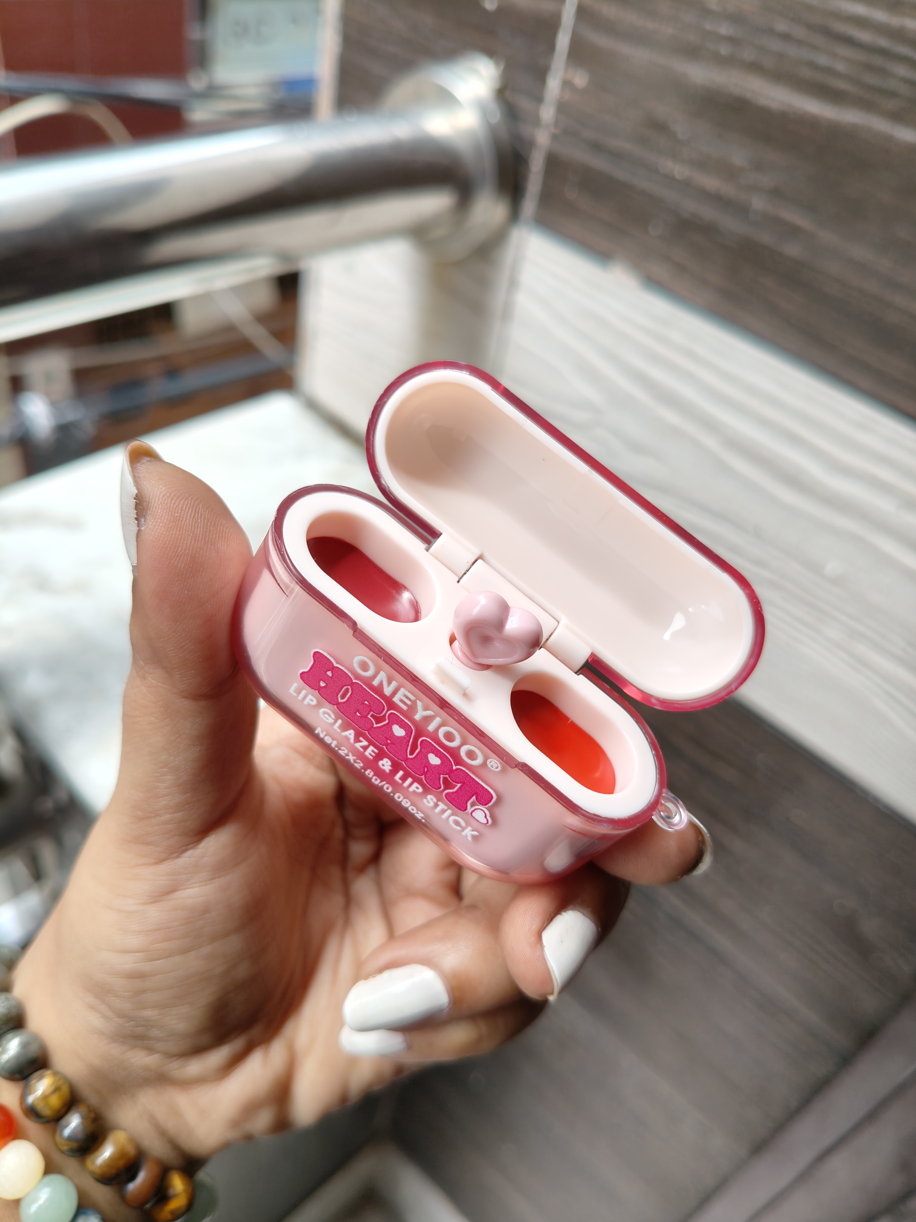 Premium Airpods Lipstick 