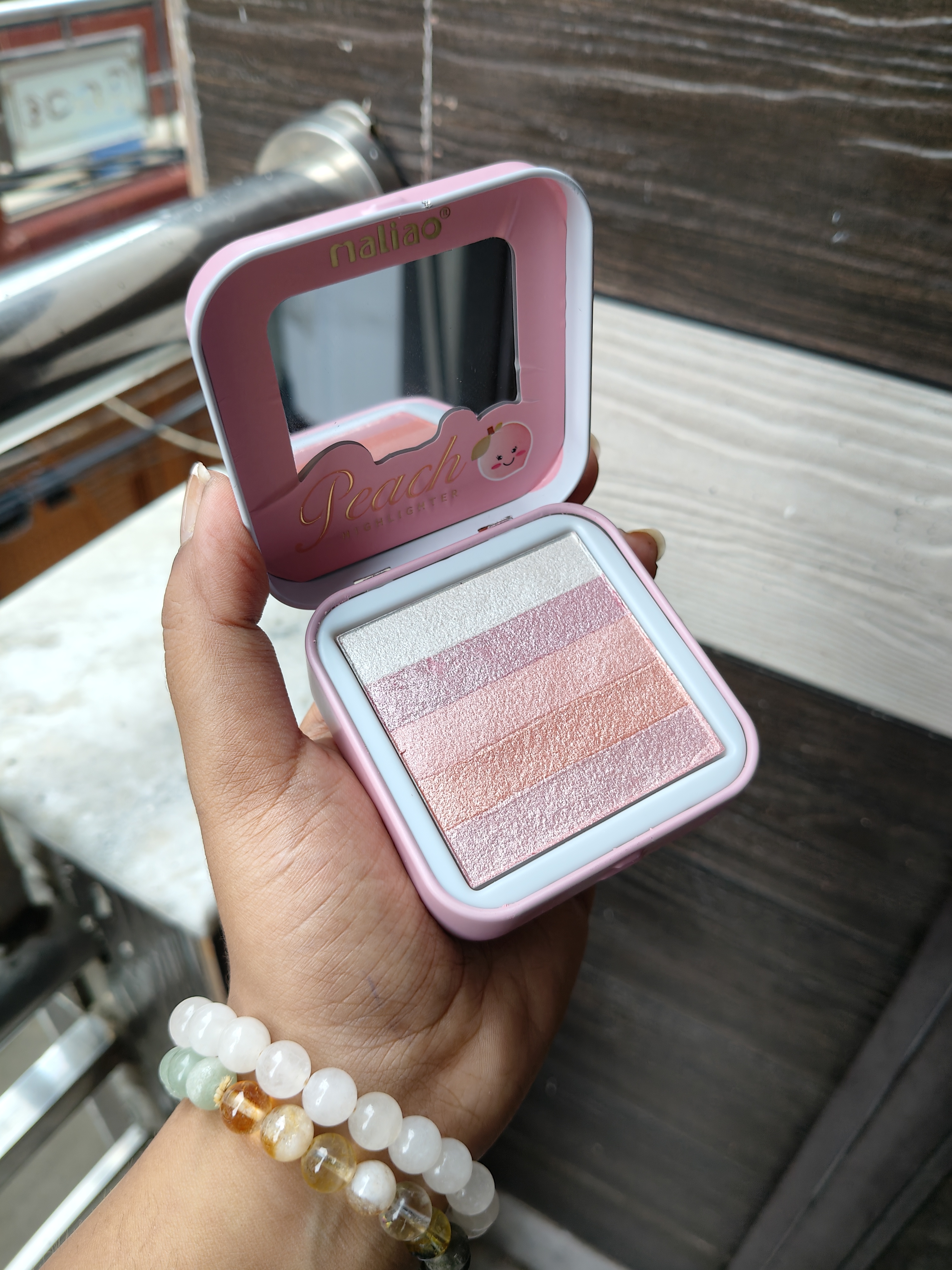 Peach Brick Highlighter 