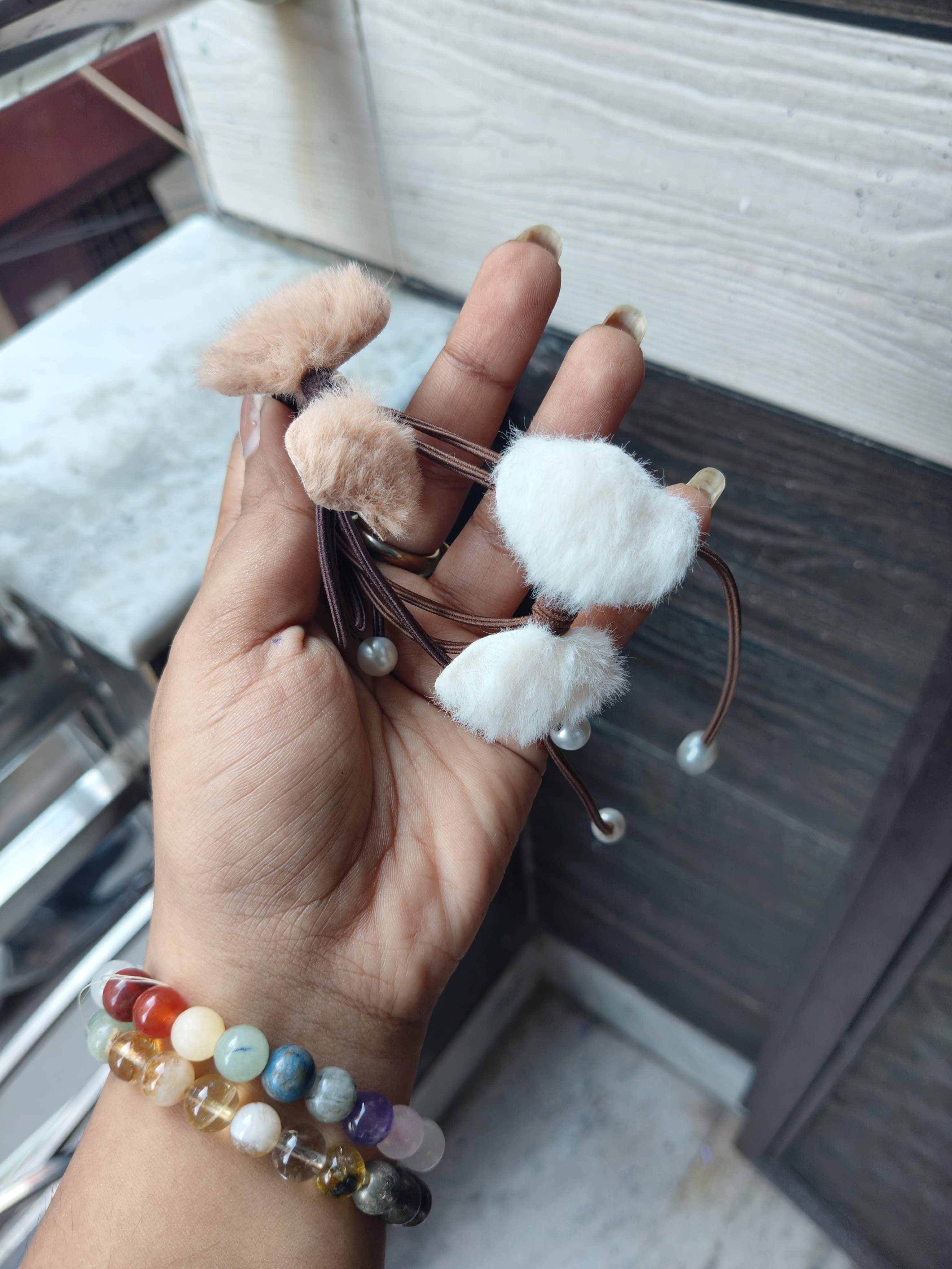 Bow Minimal Rubber Band 