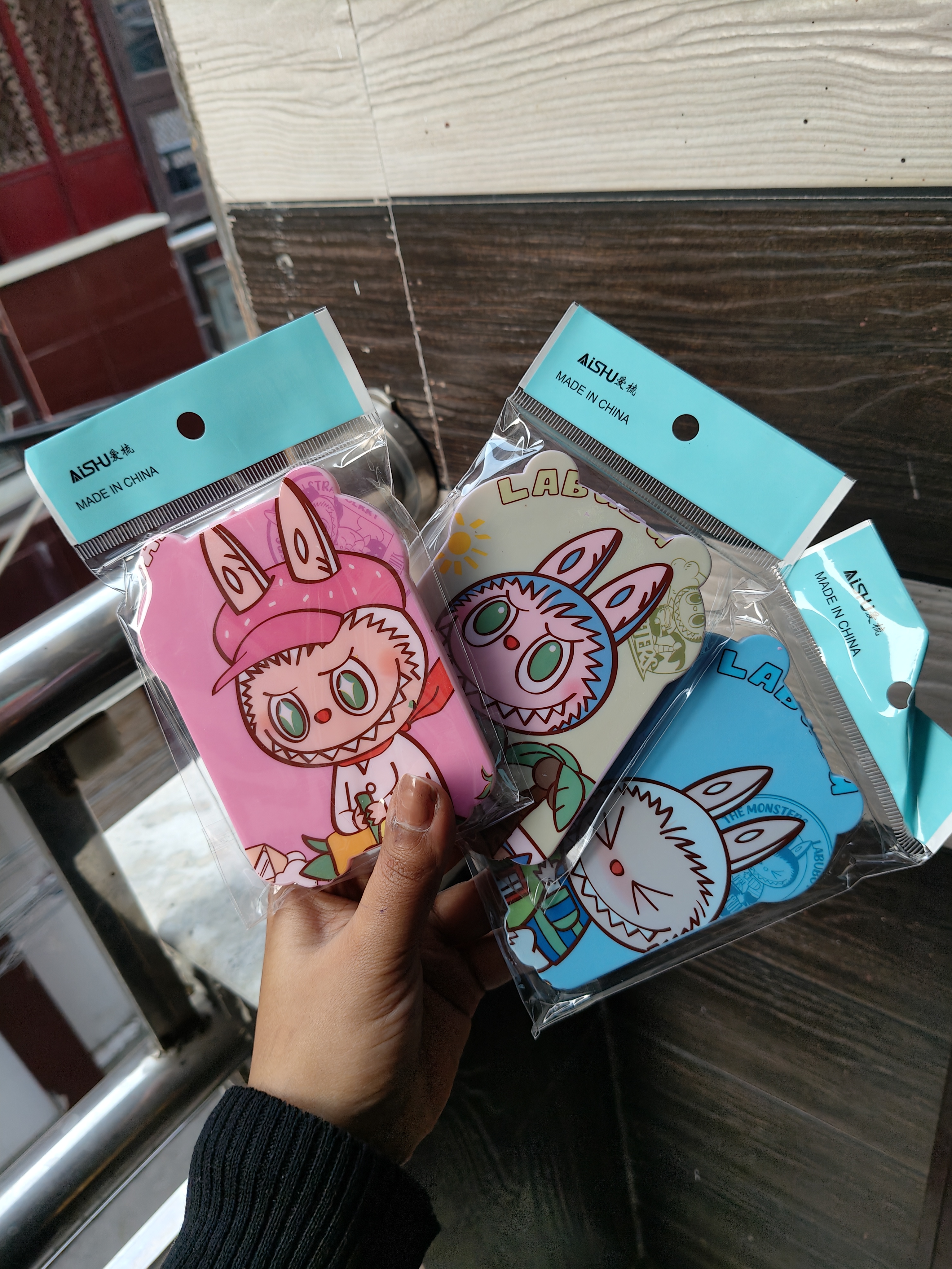 Labubu Mirror with mini comb