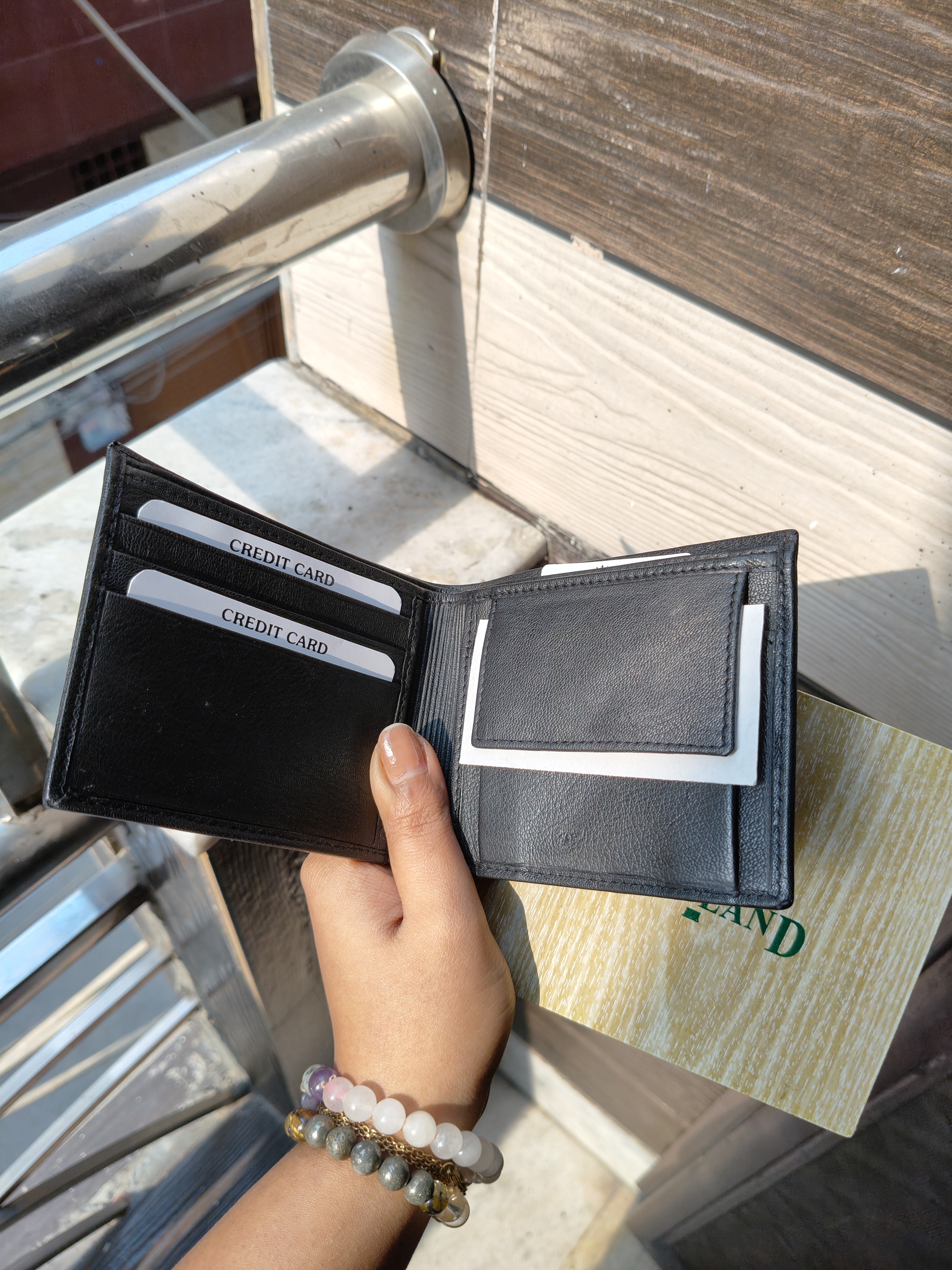 Woo Premium Box Men Wallet 