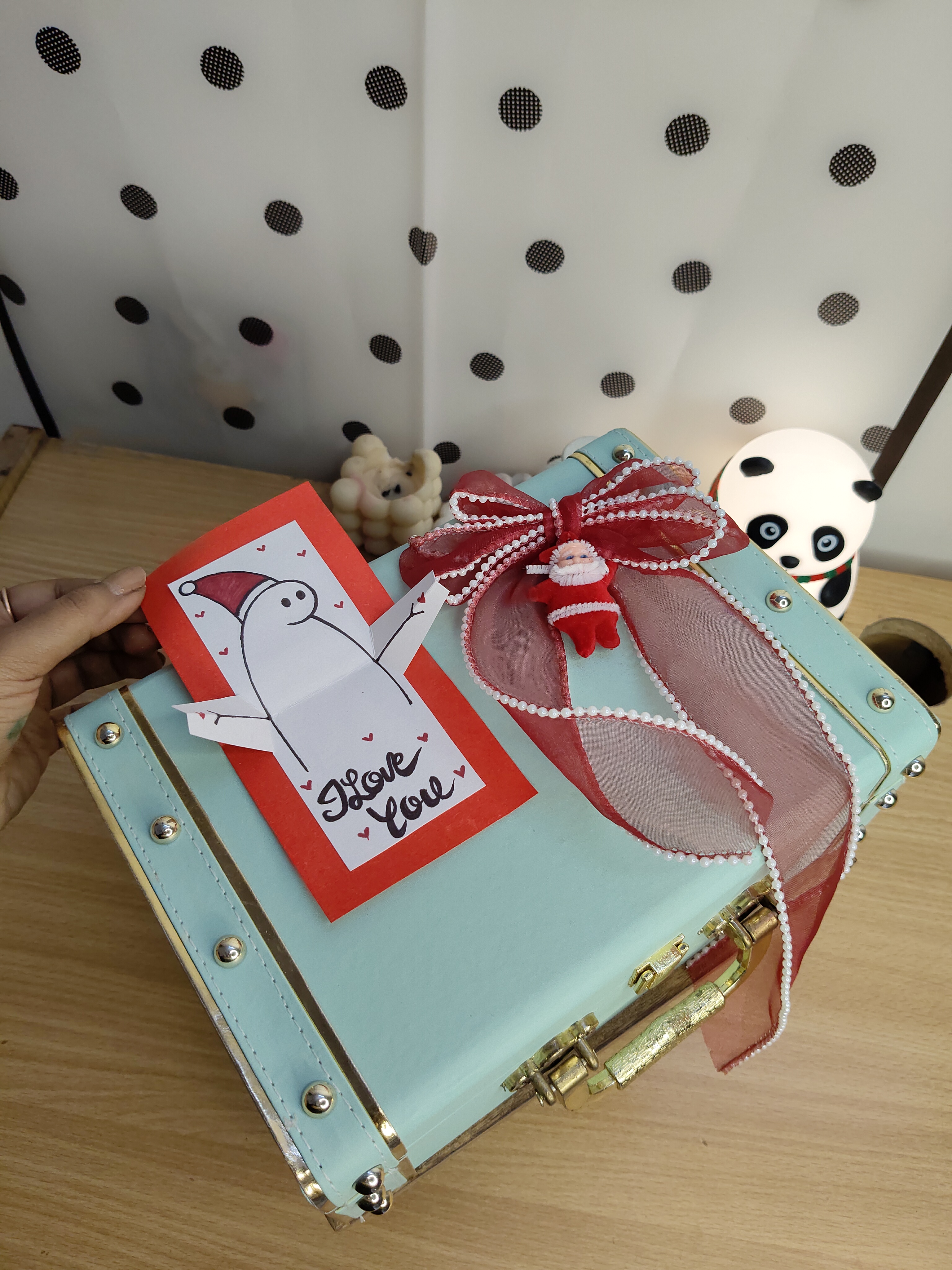 Trunk Secret Santa Customisable Hamper Box (Imported Random Collection)