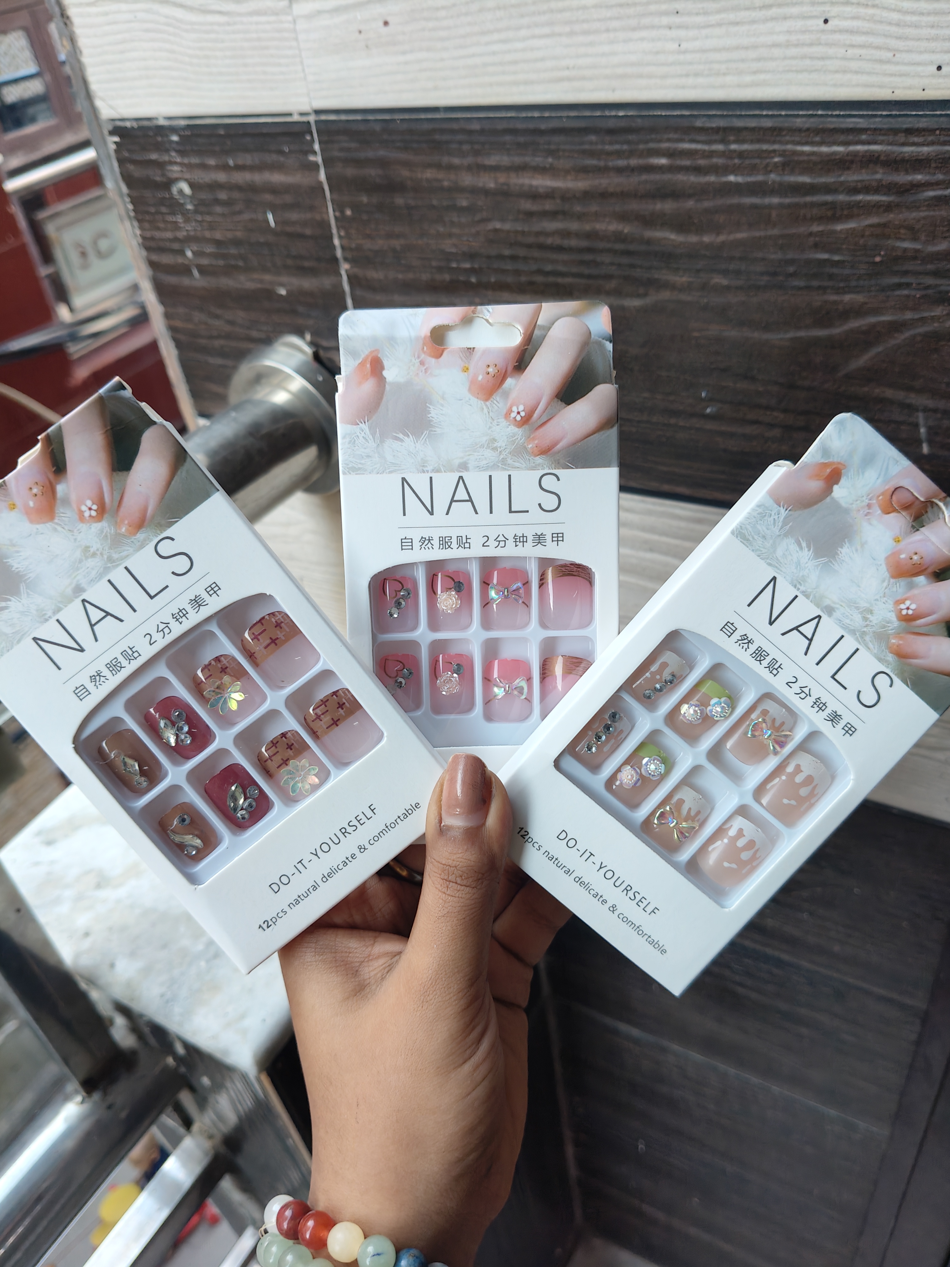 Random Nail Extensions (Single Pc)