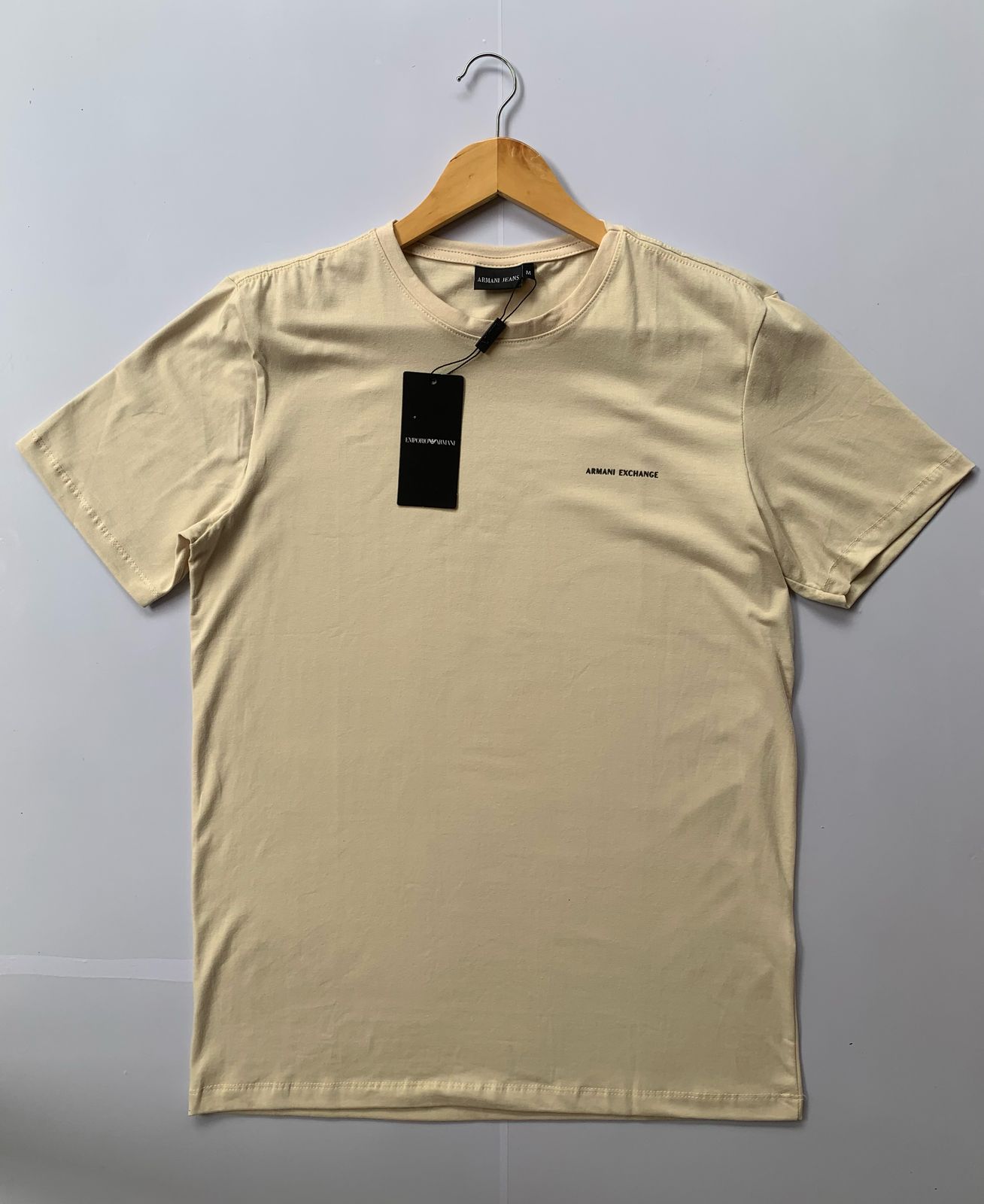 Camisa básica beje - Tamanho: M