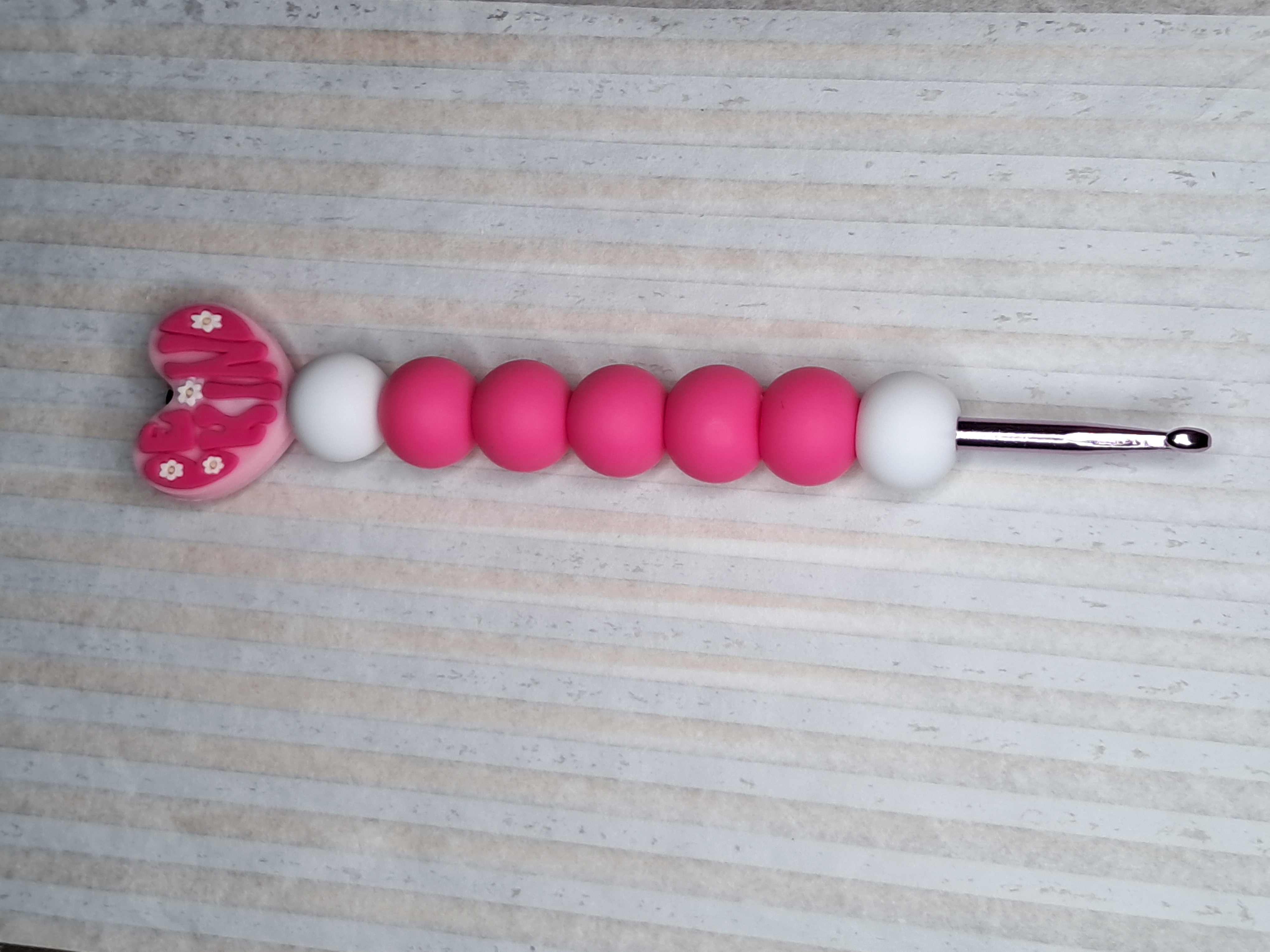 Ergonomic Crochet Hook 