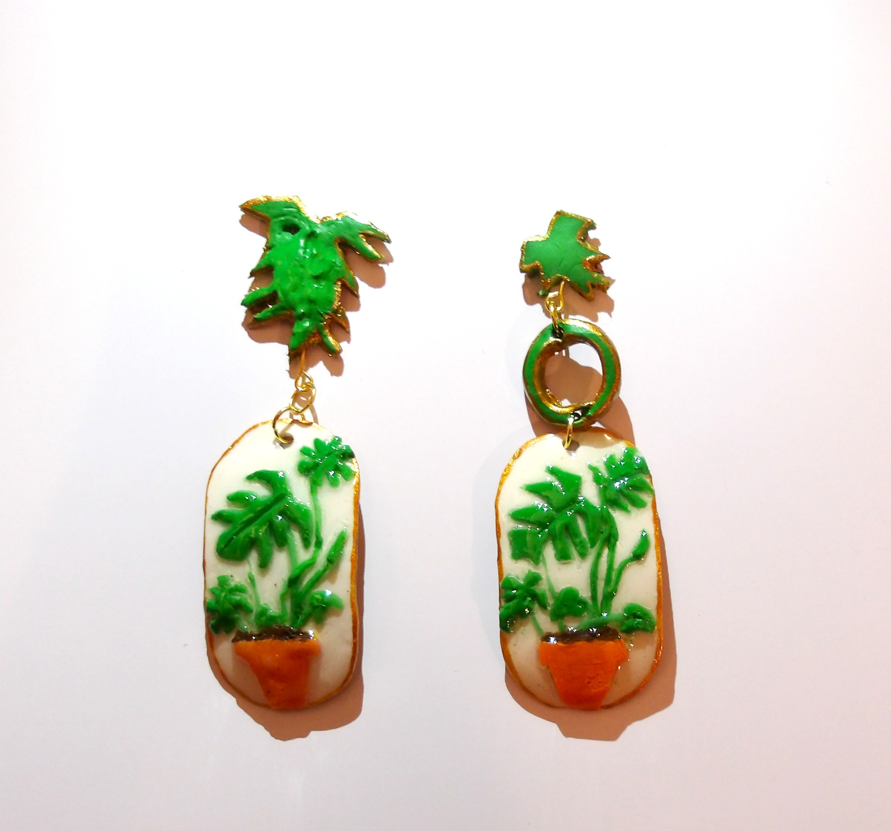 Monstera Deliciosa Plant Earrings