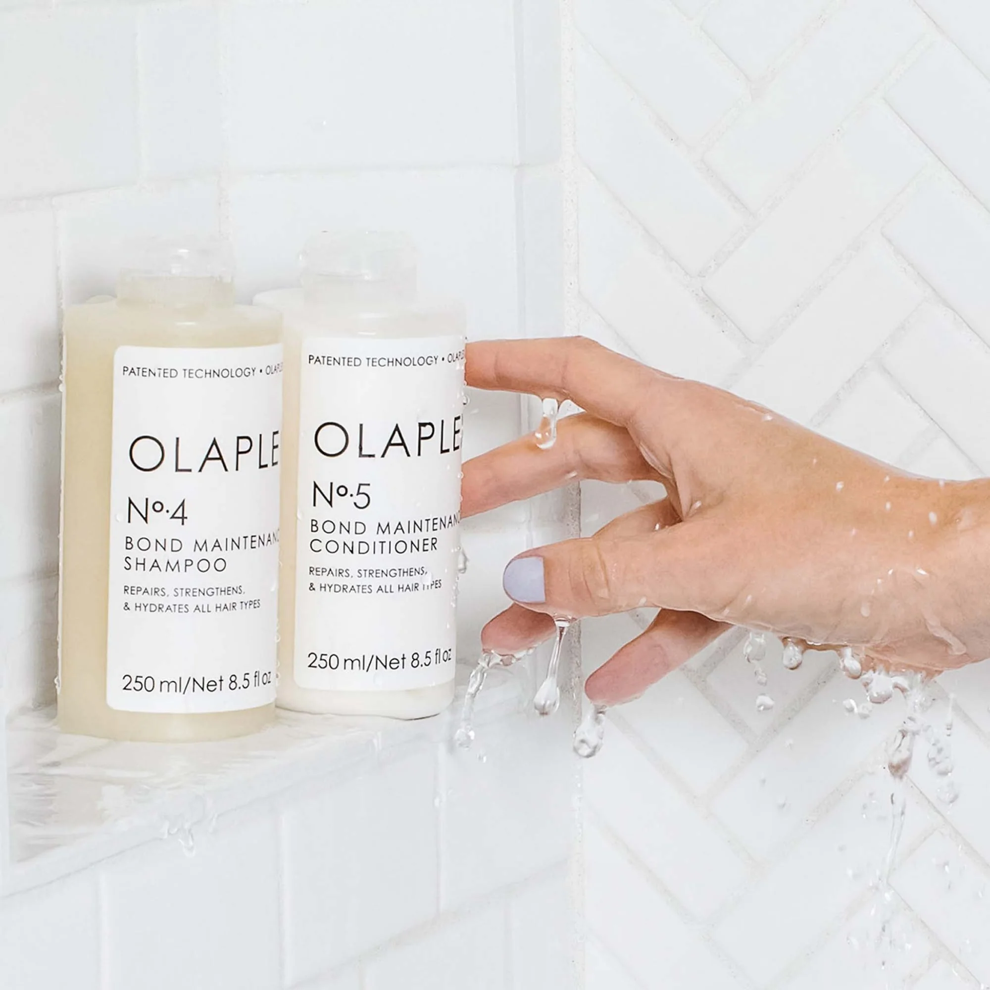 OLAPLEX. SHAMPOING BOND MAINTENANCE NO. 4 - 250 ML