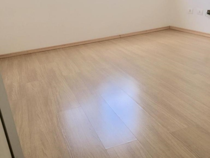 Seu Novo Lar no Uberaba, Curitiba! Sobrado à Venda de 3 Dormitórios, Suíte 