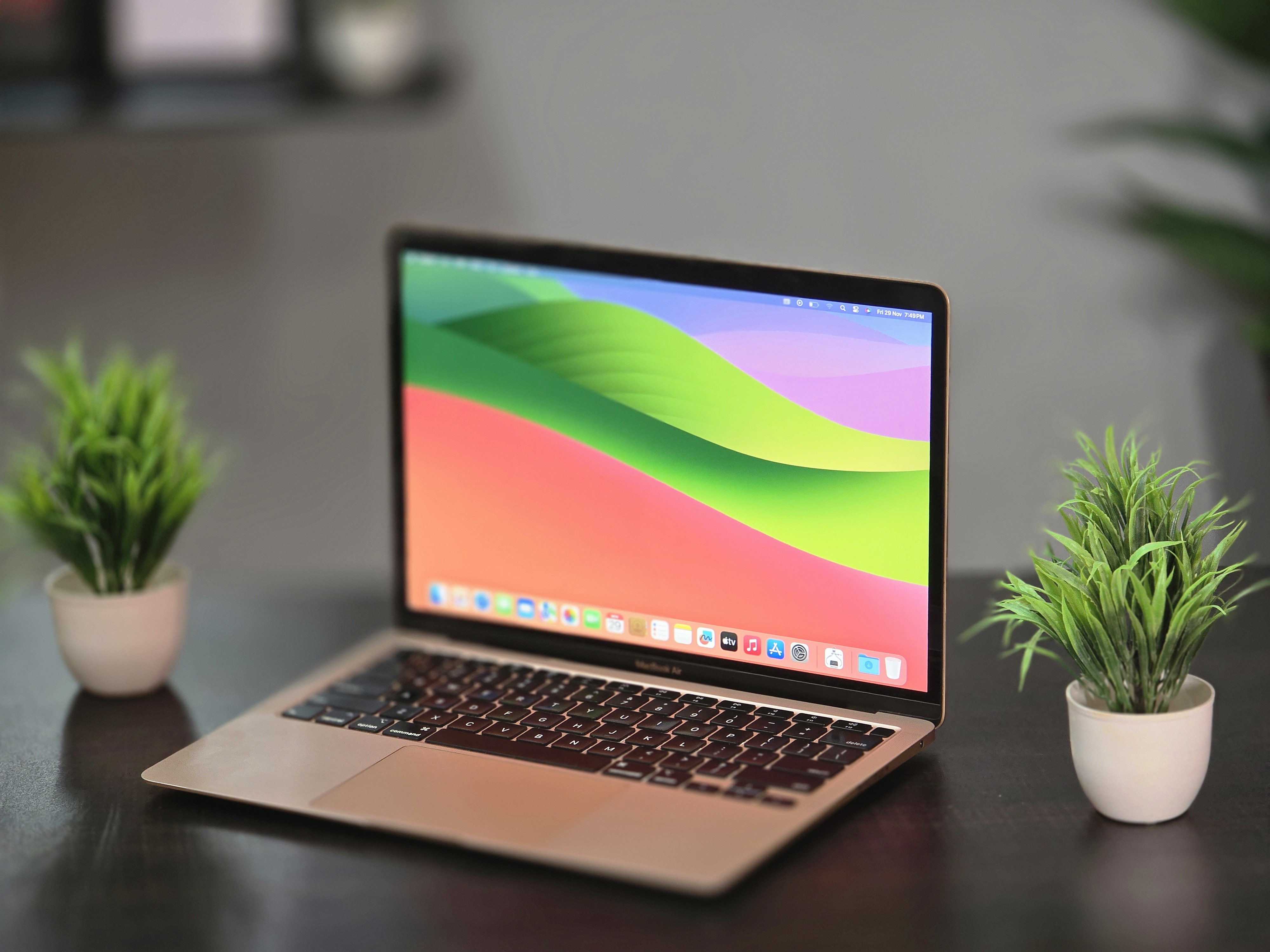 Macbook Air Retina 2020 - 13.3inch, 8gb ram, 256gb ssd | Mac Gallery